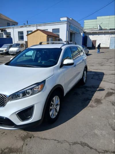 Kia Sorento — фото 3