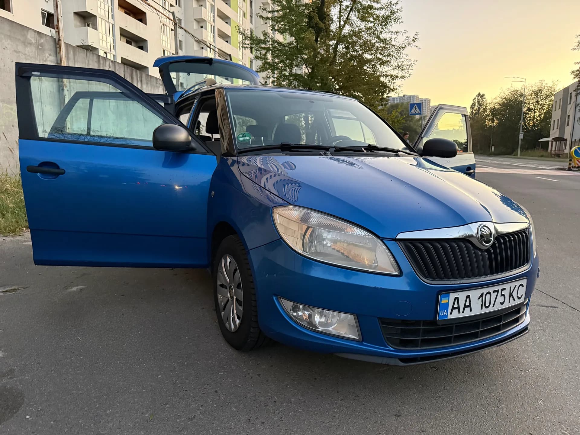 Skoda Fabia — фото 2