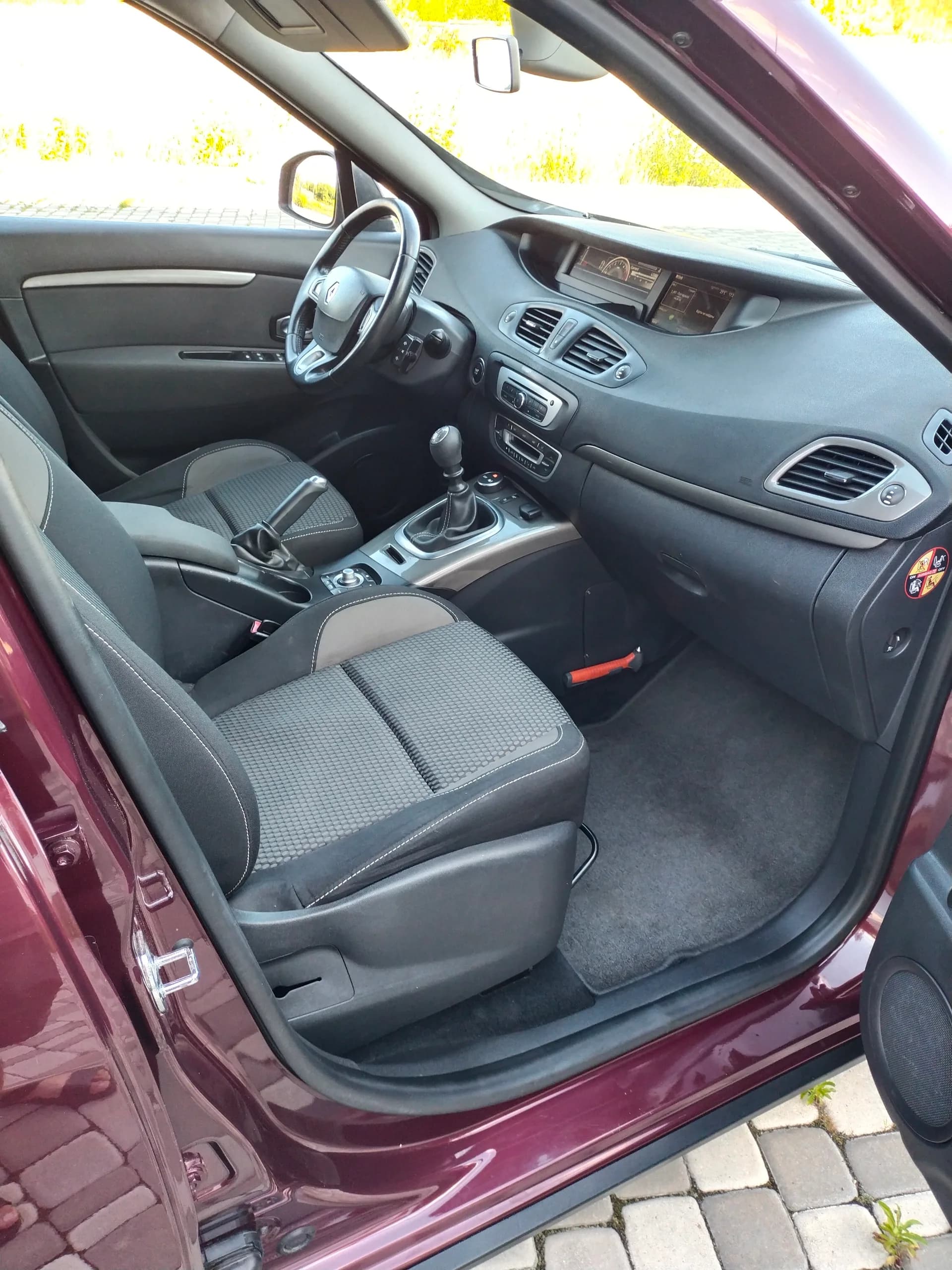 Renault Scenic XMOD — фото 8