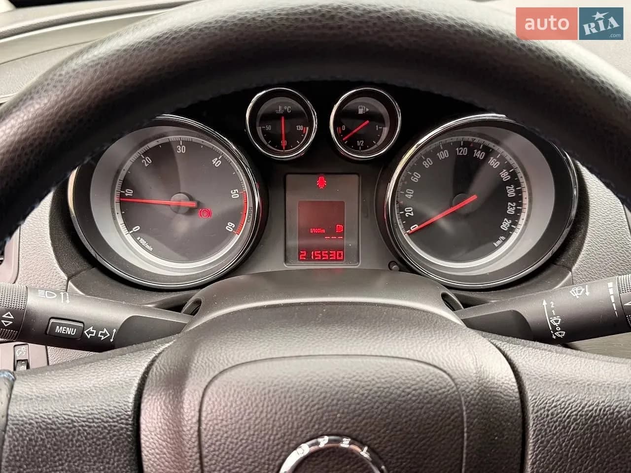 Opel Insignia — фото 3