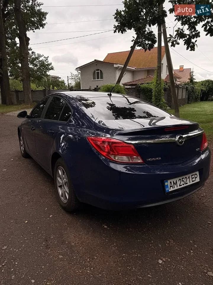 Opel Insignia — фото 8