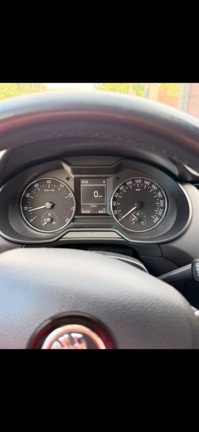 Skoda Octavia — фото 5