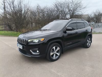 Jeep Cherokee — фото 1
