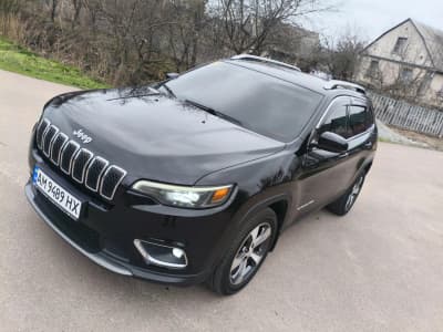 Jeep Cherokee — фото 5