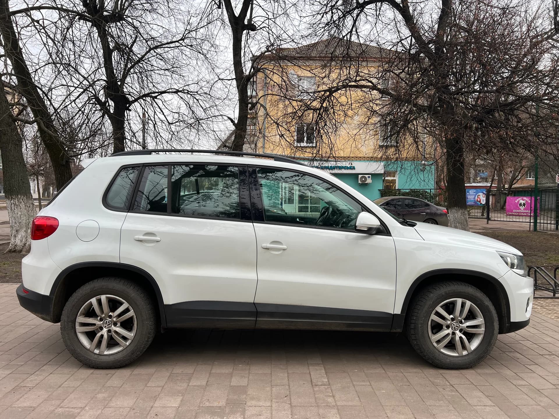 Volkswagen Tiguan — фото 4