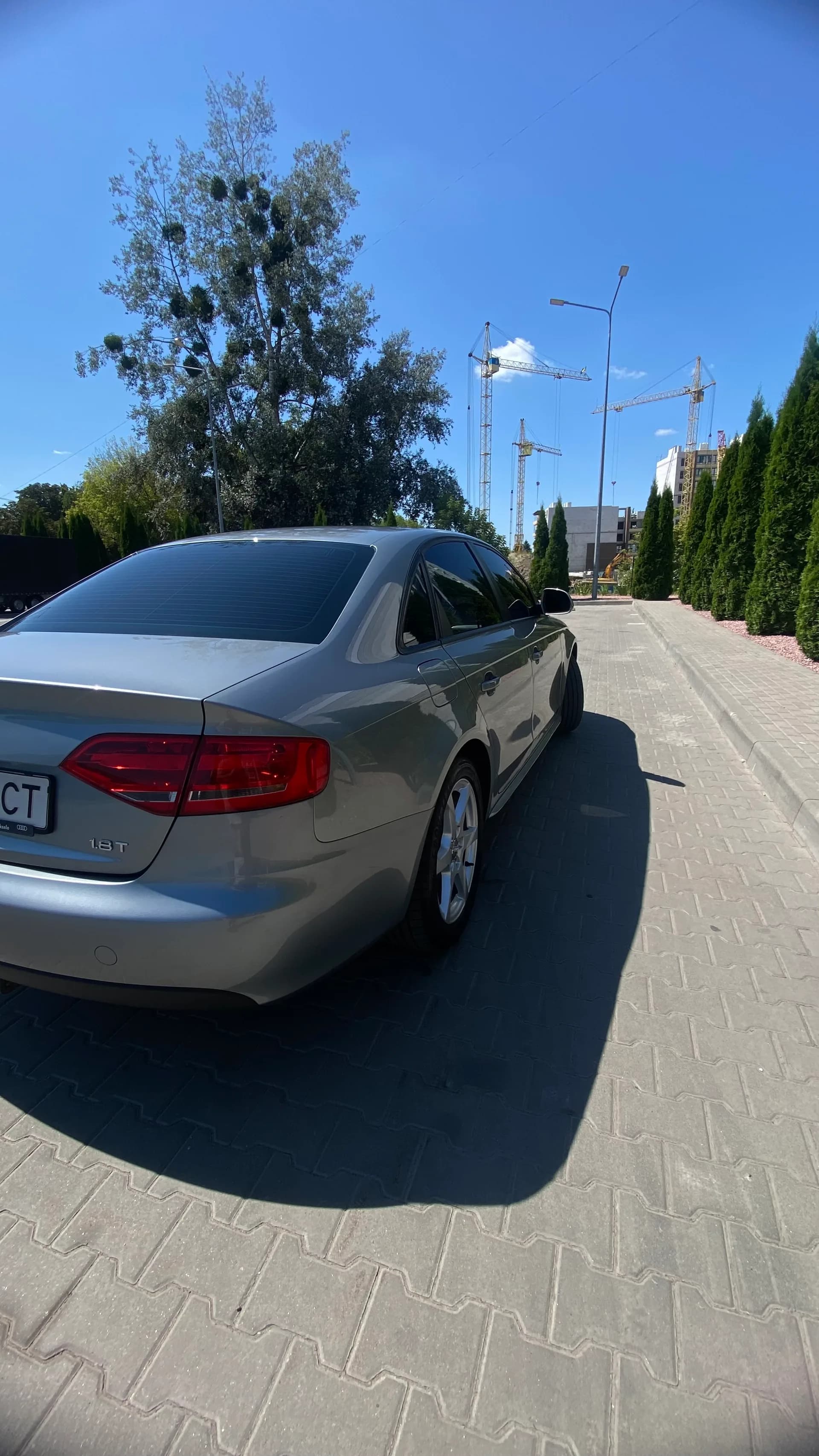 Audi A4 — фото 15