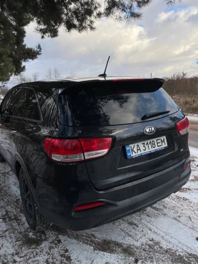 Kia Sorento — фото 3