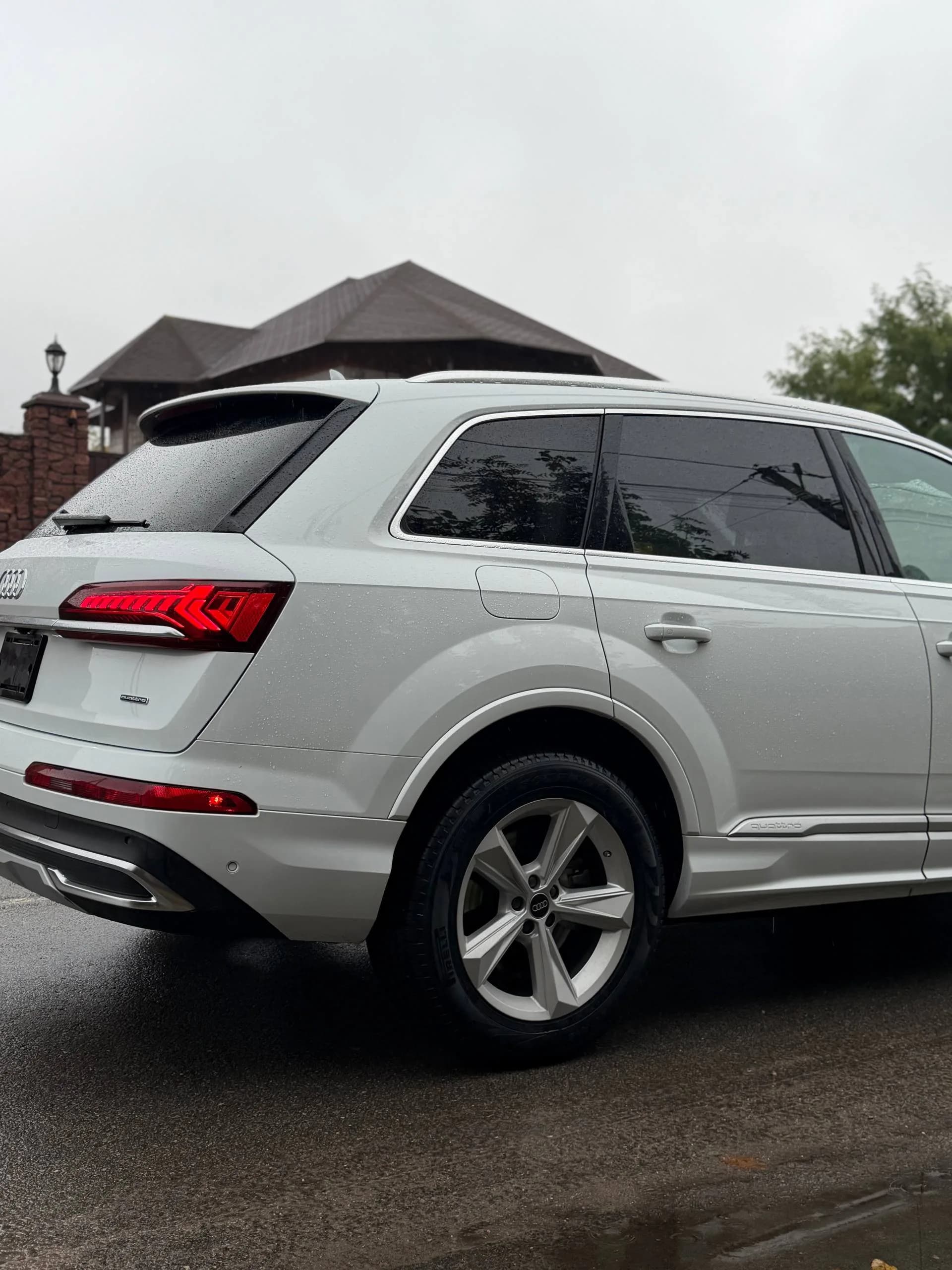 Audi Q7 — фото 3