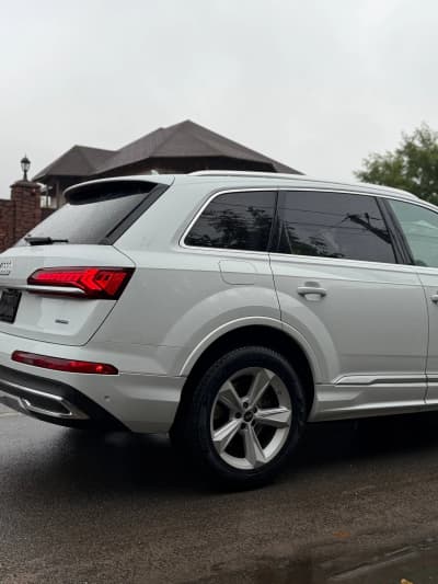 Audi Q7 — фото 3