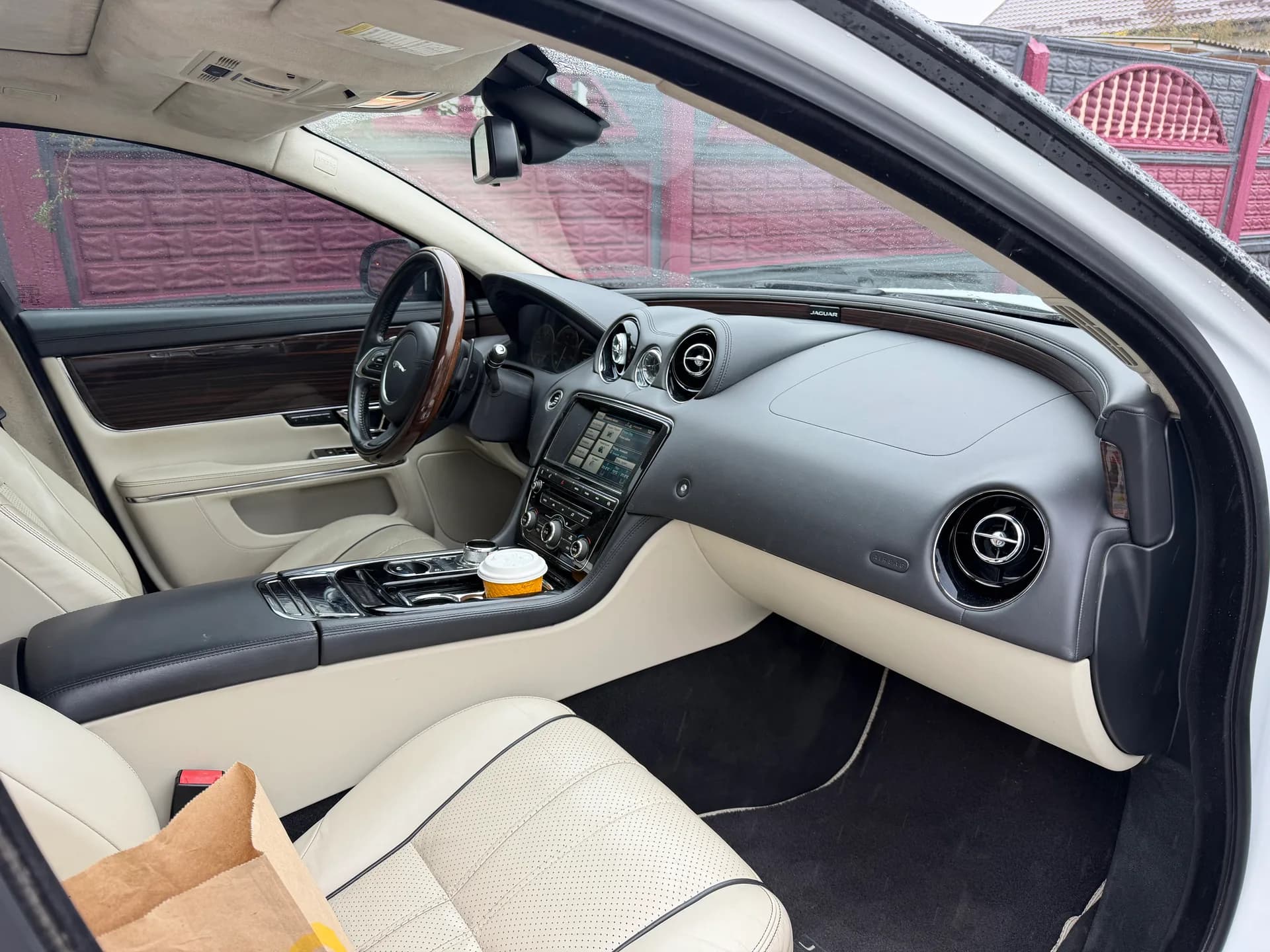 Jaguar XJ — фото 4