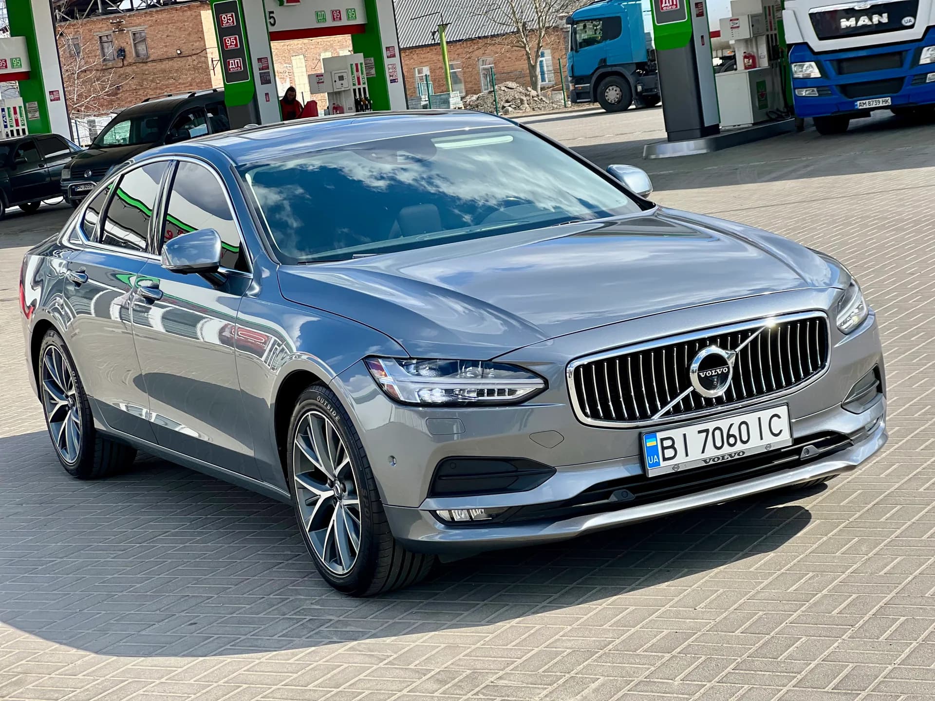 Volvo S90 — фото 5