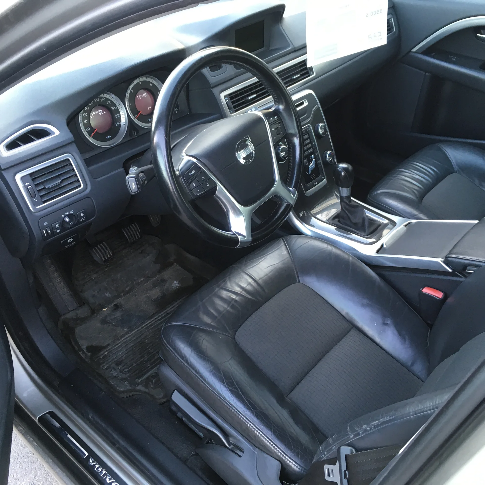 Volvo V70 — фото 8