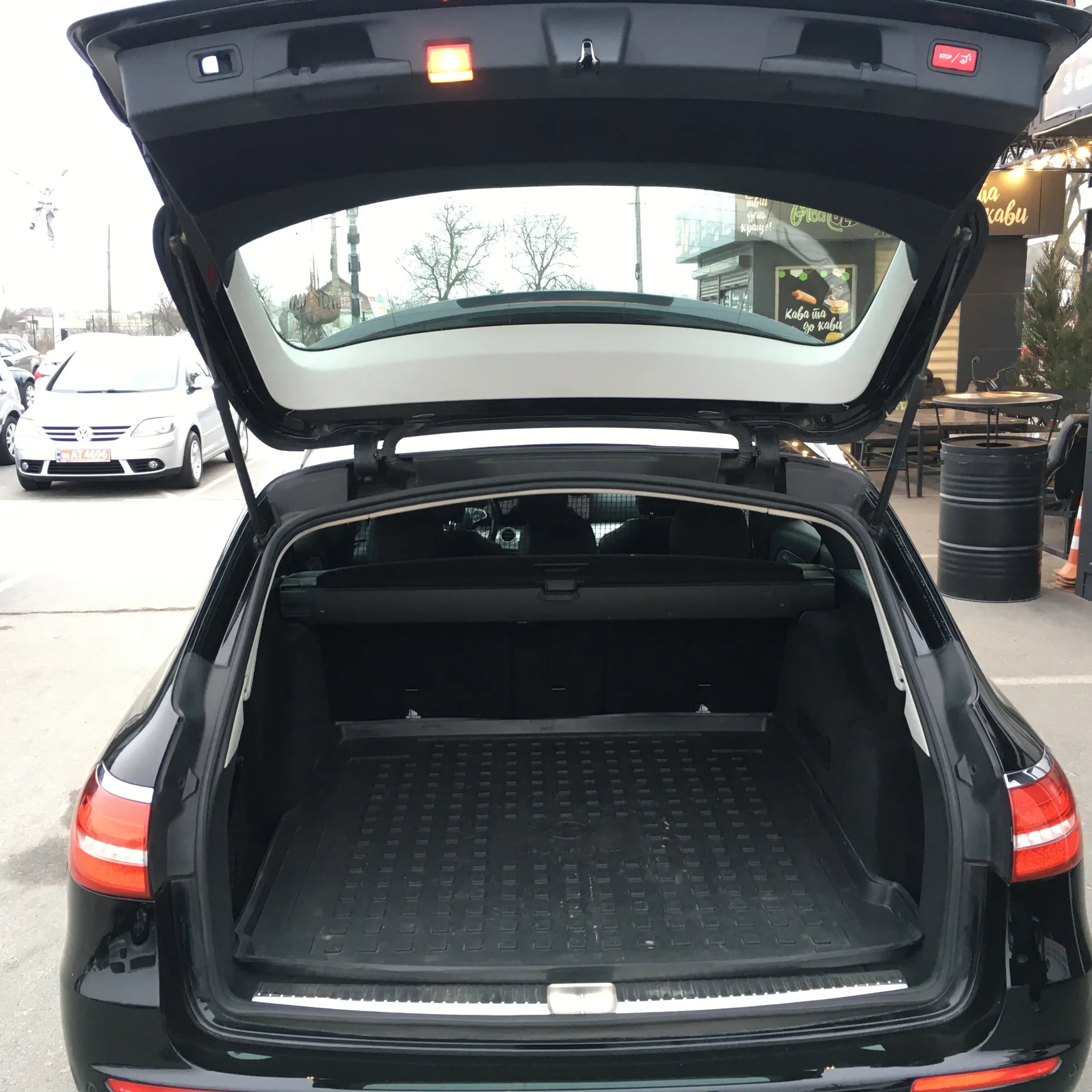 Mercedes-Benz E-Class — фото 5