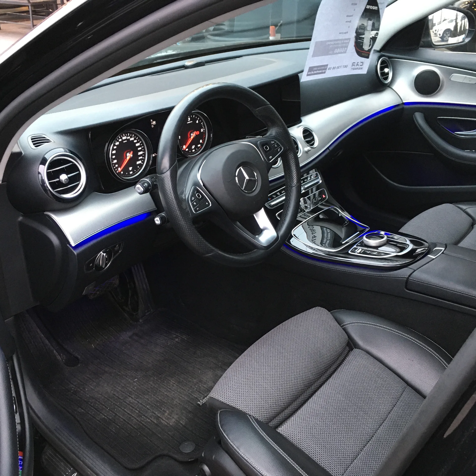 Mercedes-Benz E-Class — фото 8