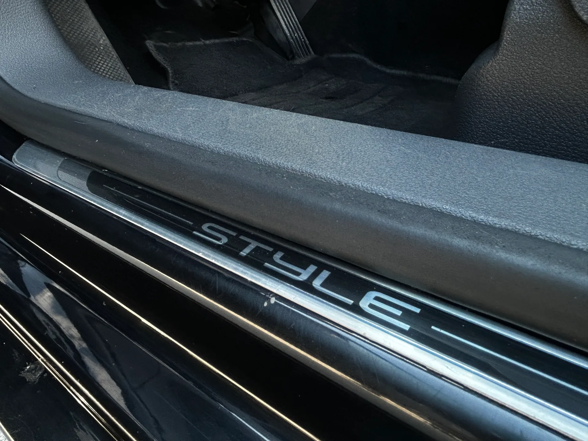 Volkswagen Touran — фото 9