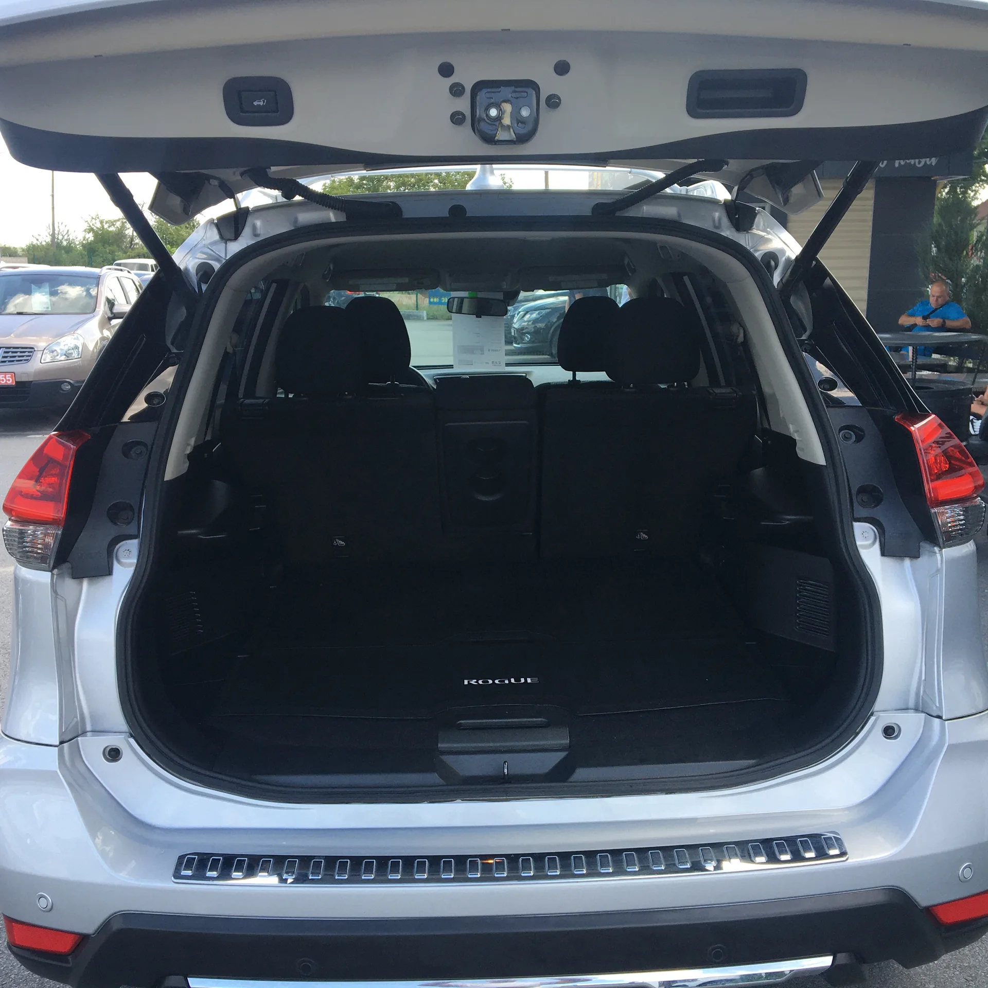 Nissan Rogue — фото 5