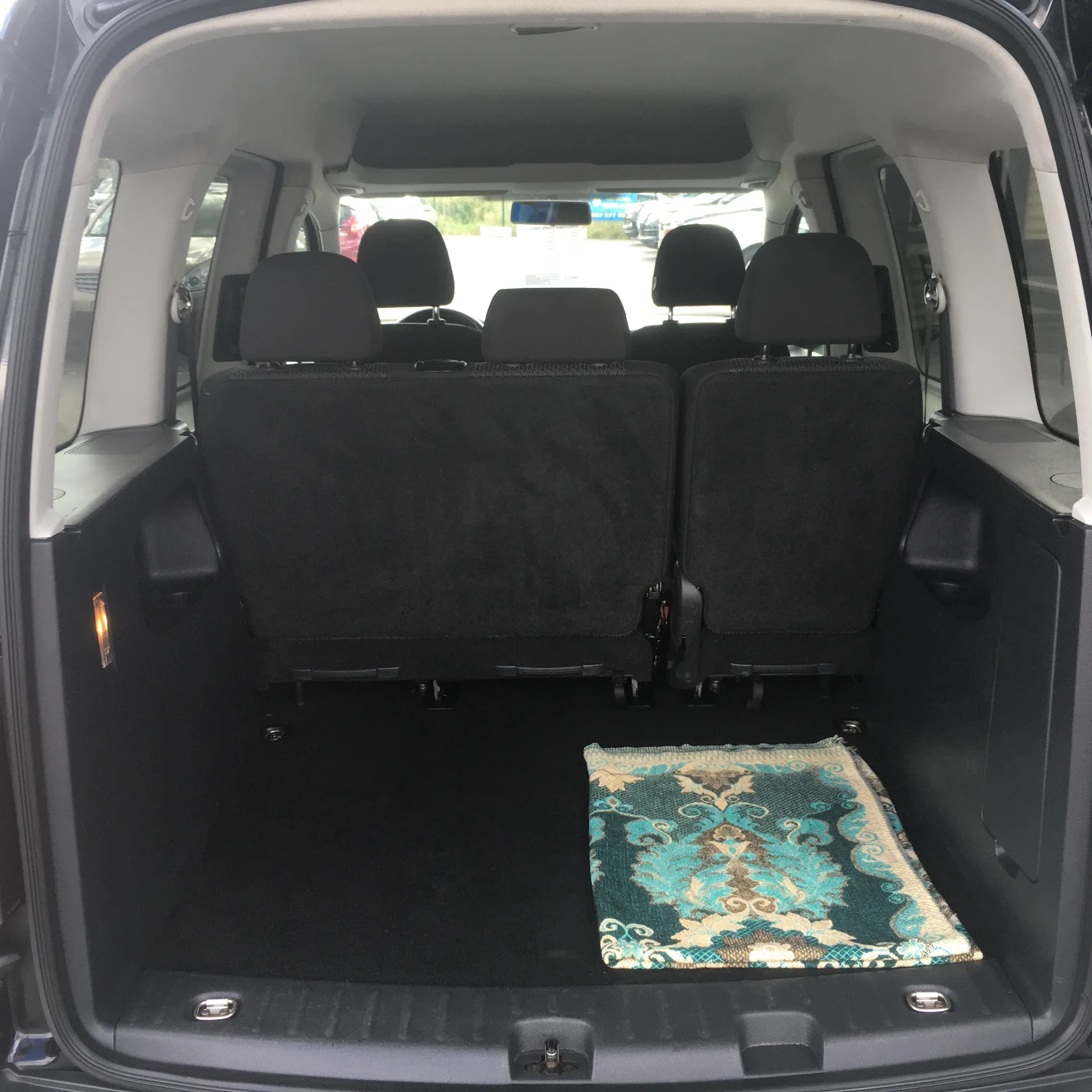 Volkswagen Caddy — фото 5