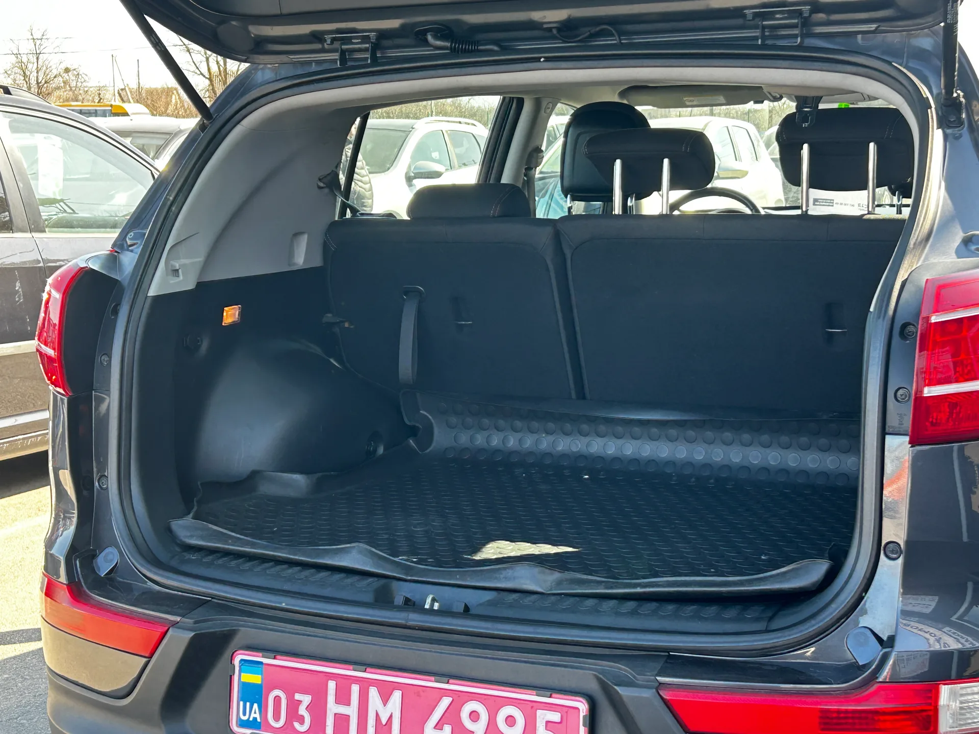 Kia Sportage — фото 8