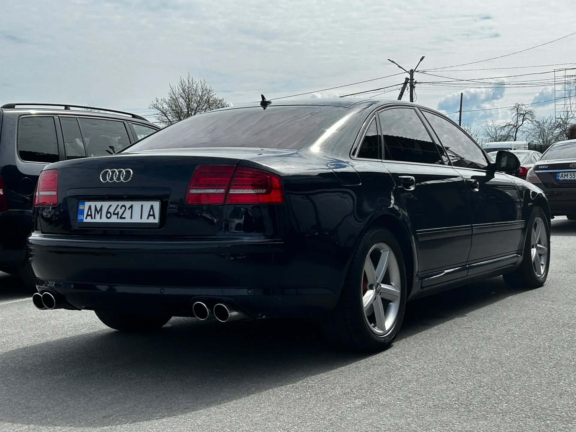 Audi A8 — фото 3