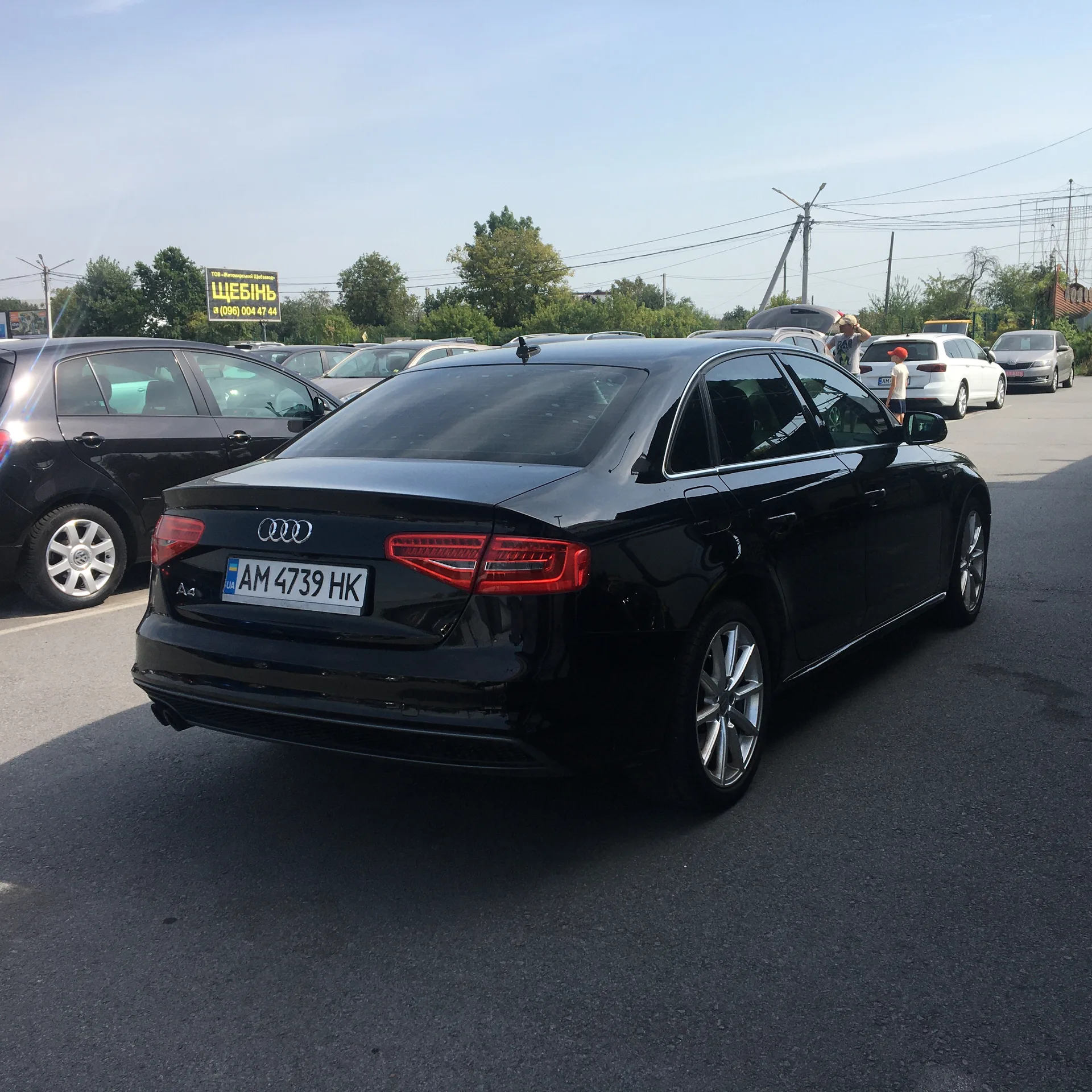 Audi A4 — фото 5