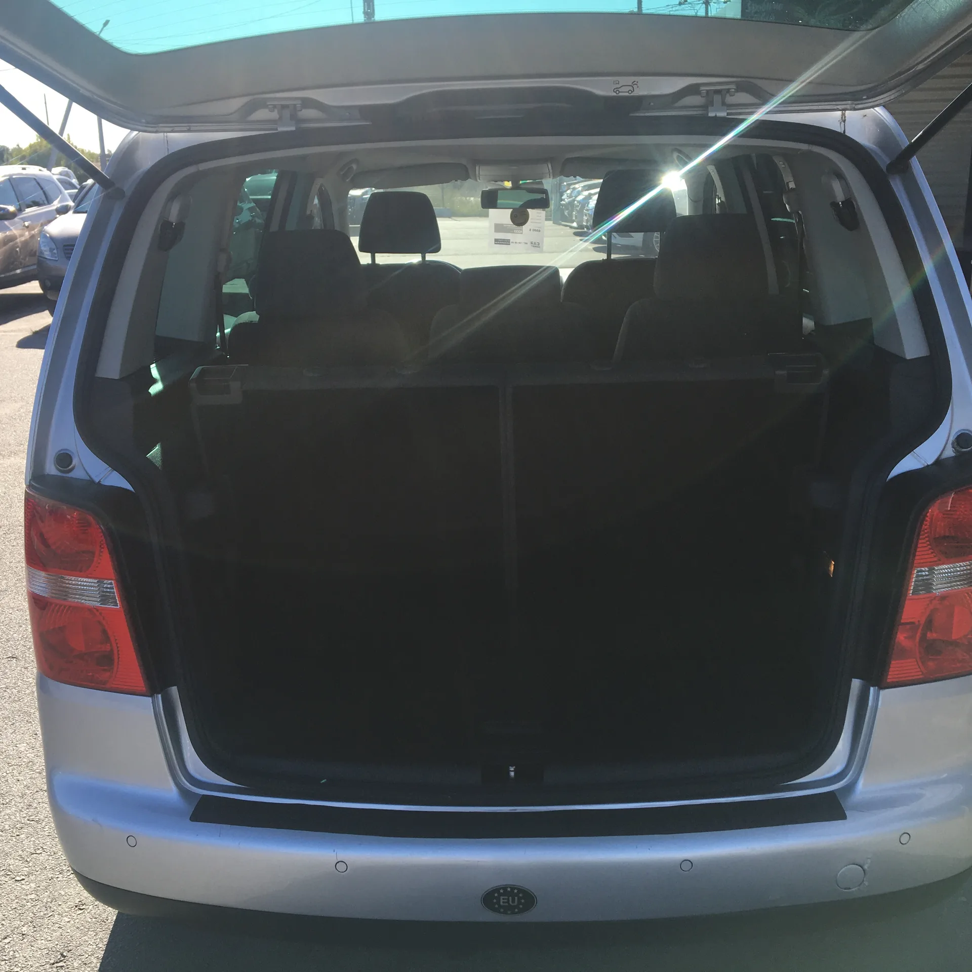 Volkswagen Touran — фото 5