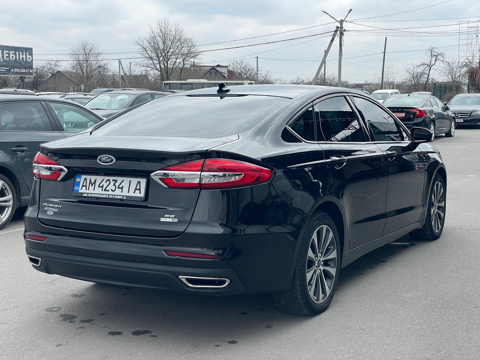 Ford Fusion — фото 5