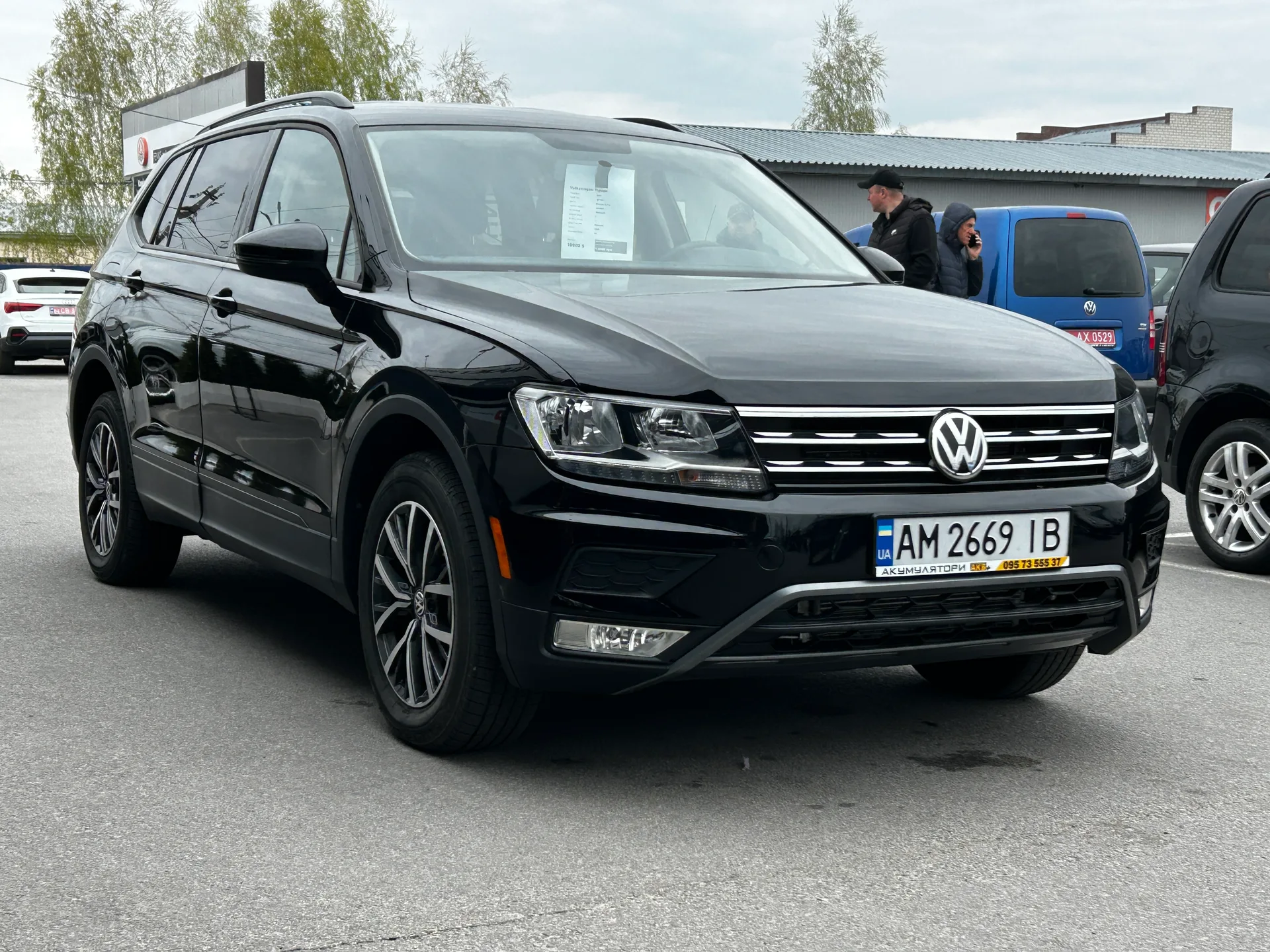 Volkswagen Tiguan — фото 2