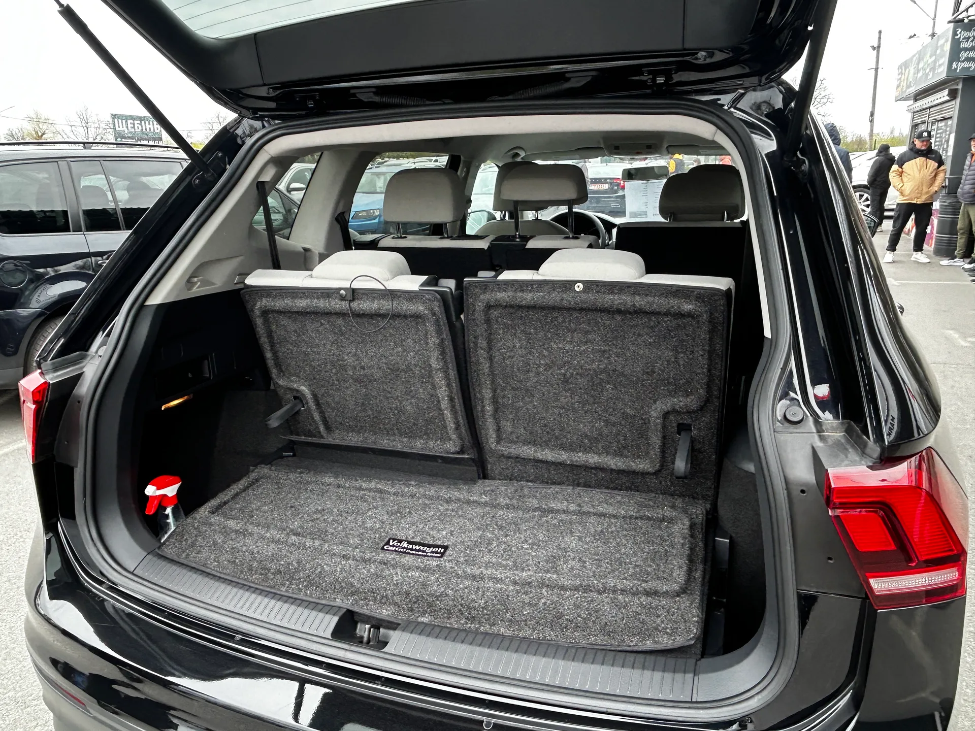 Volkswagen Tiguan — фото 8