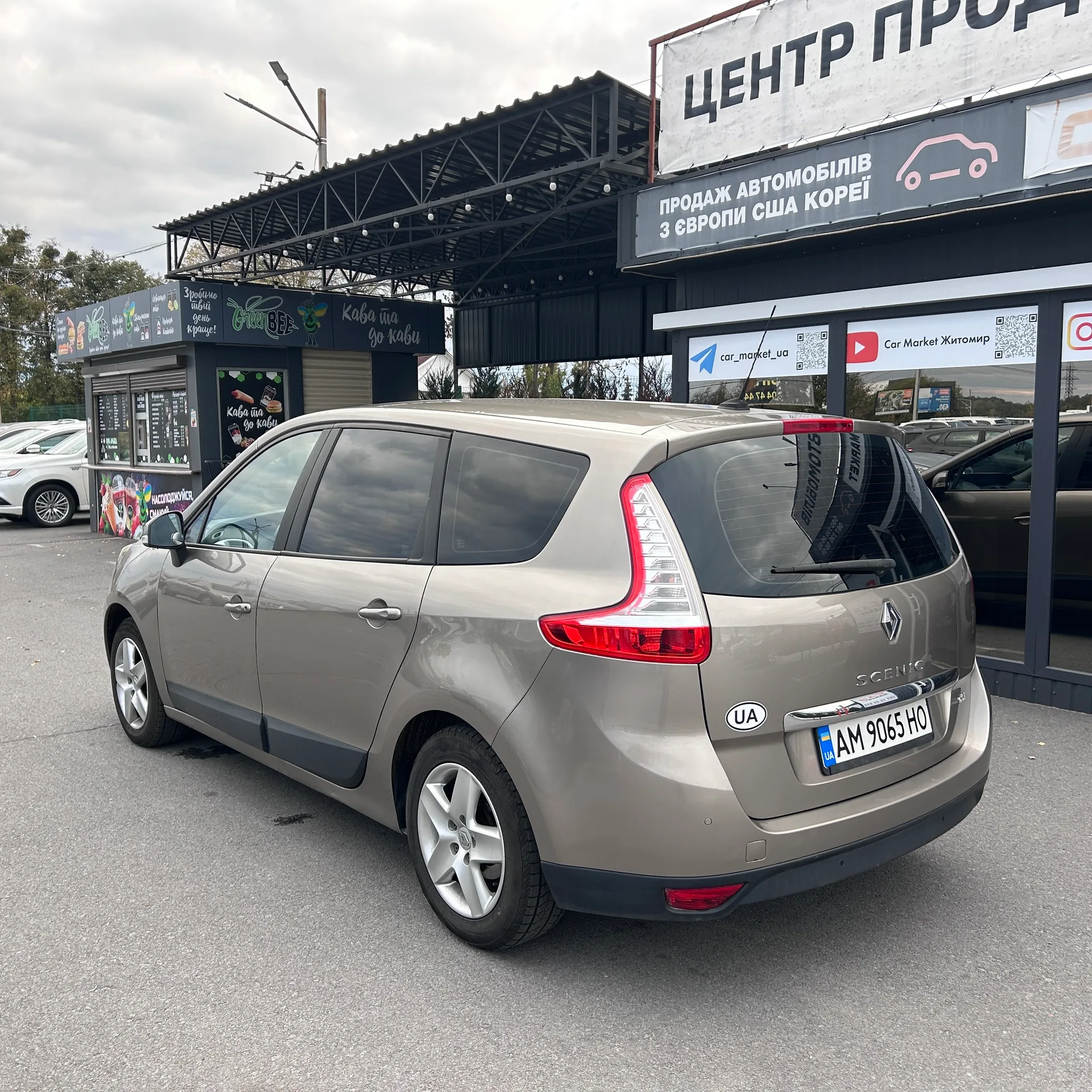 Renault Grand Scenic — фото 4