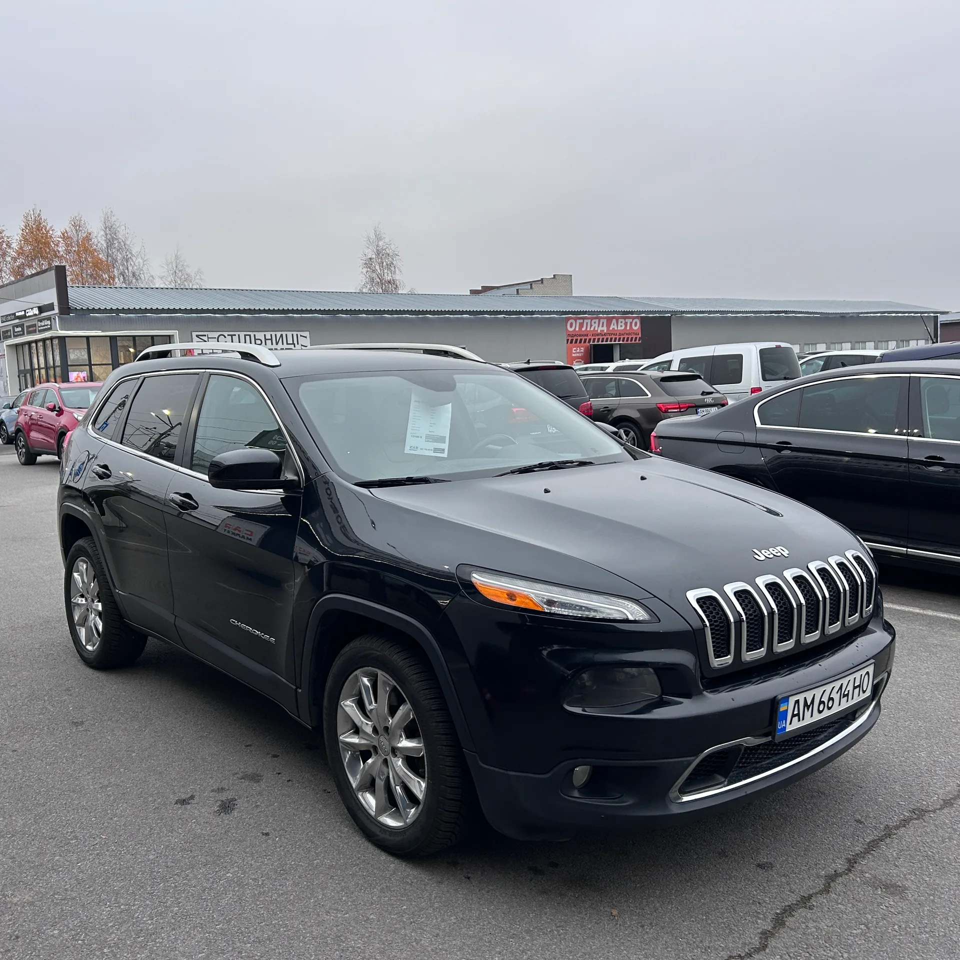 Jeep Cherokee — фото 2