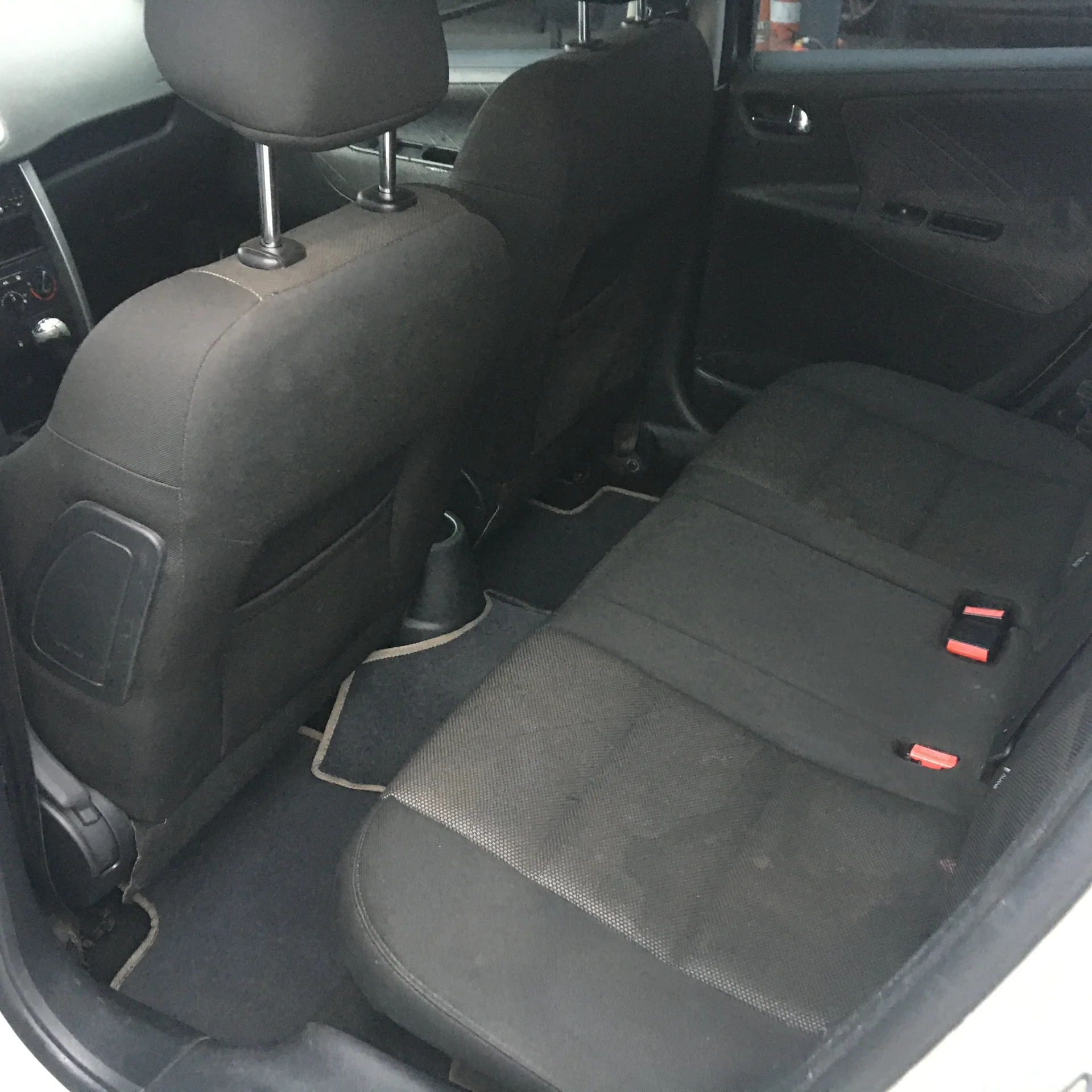 Peugeot 207 — фото 6