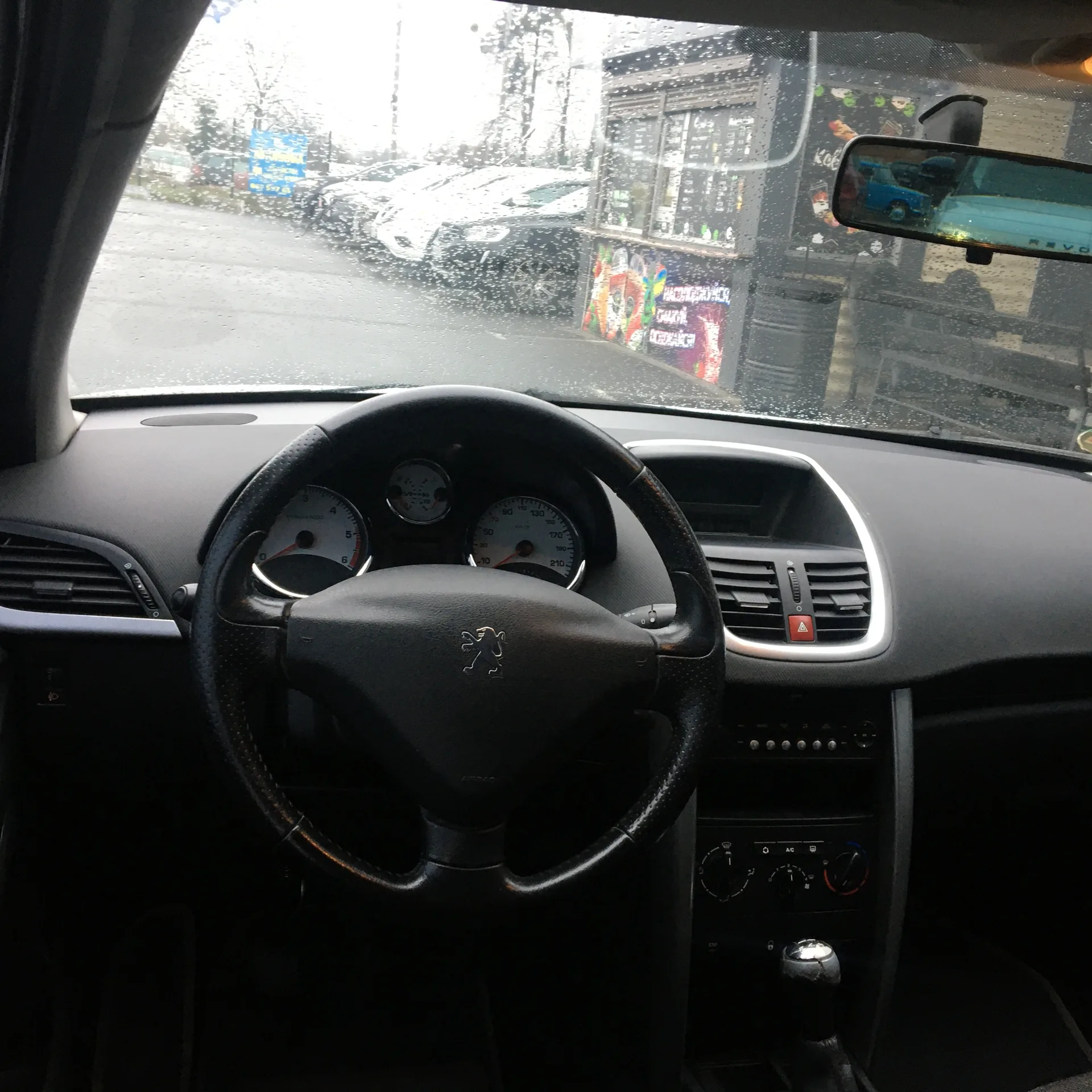 Peugeot 207 — фото 7