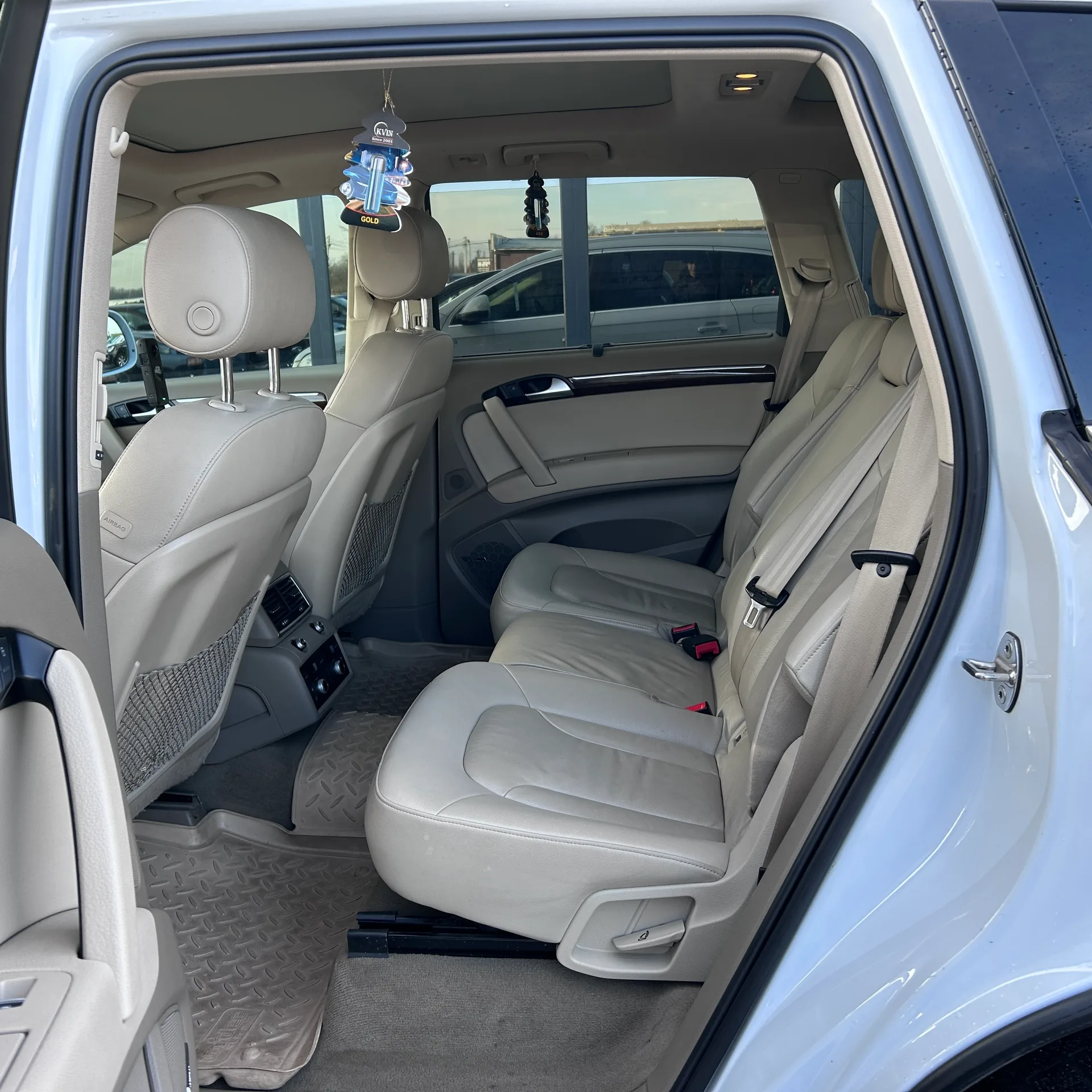 Audi Q7 — фото 6