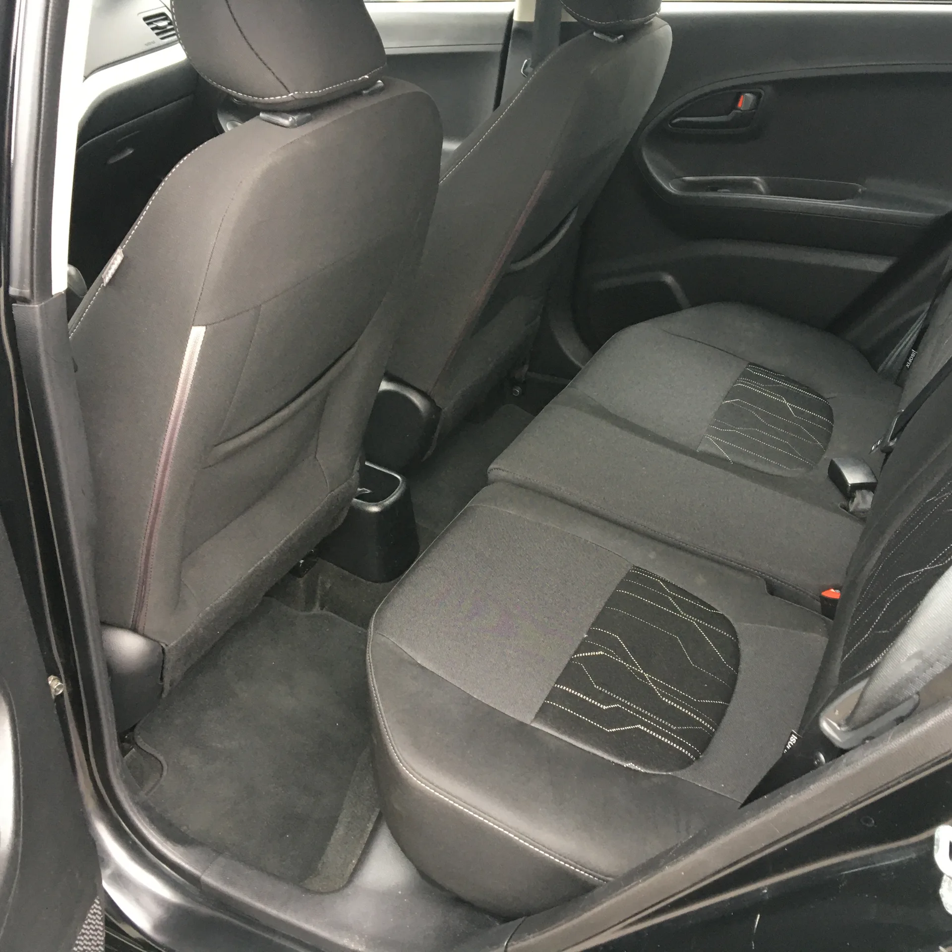 Kia Picanto — фото 6