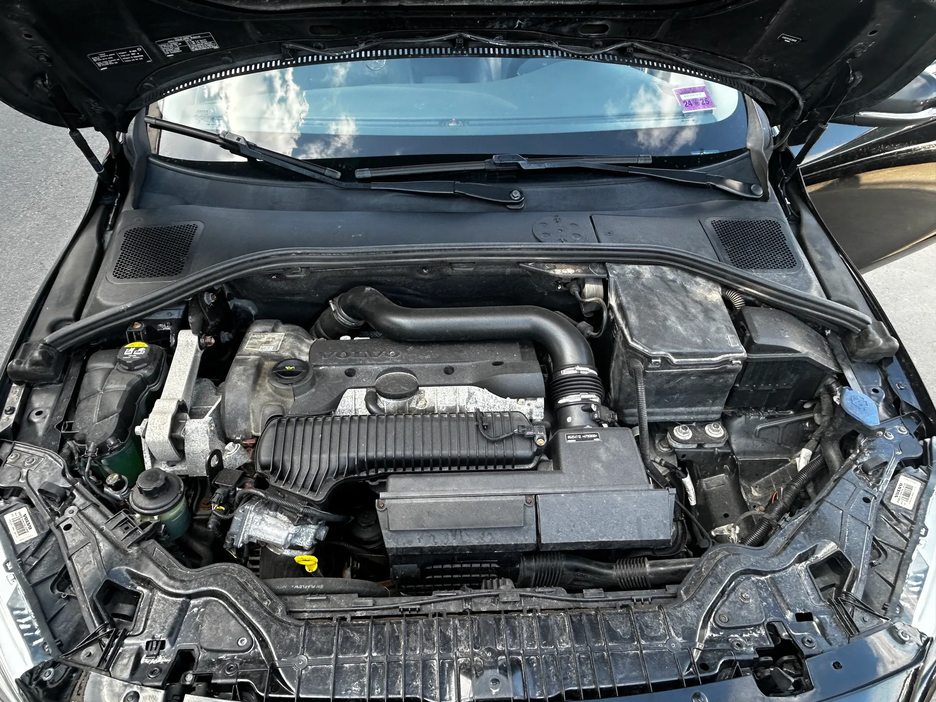 Volvo S60 — фото 8