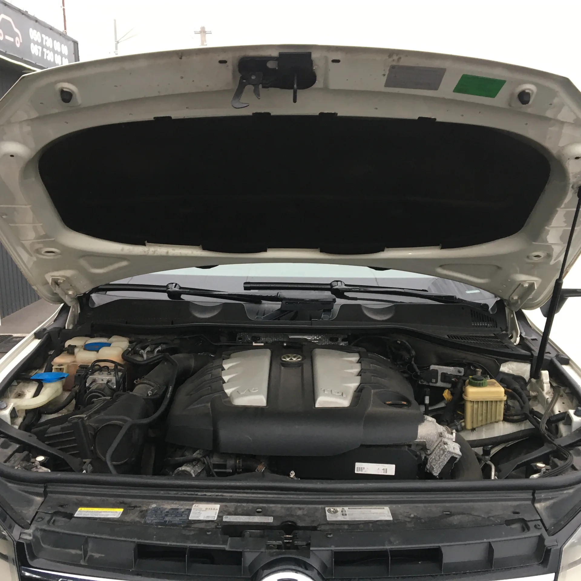 Volkswagen Touareg — фото 10