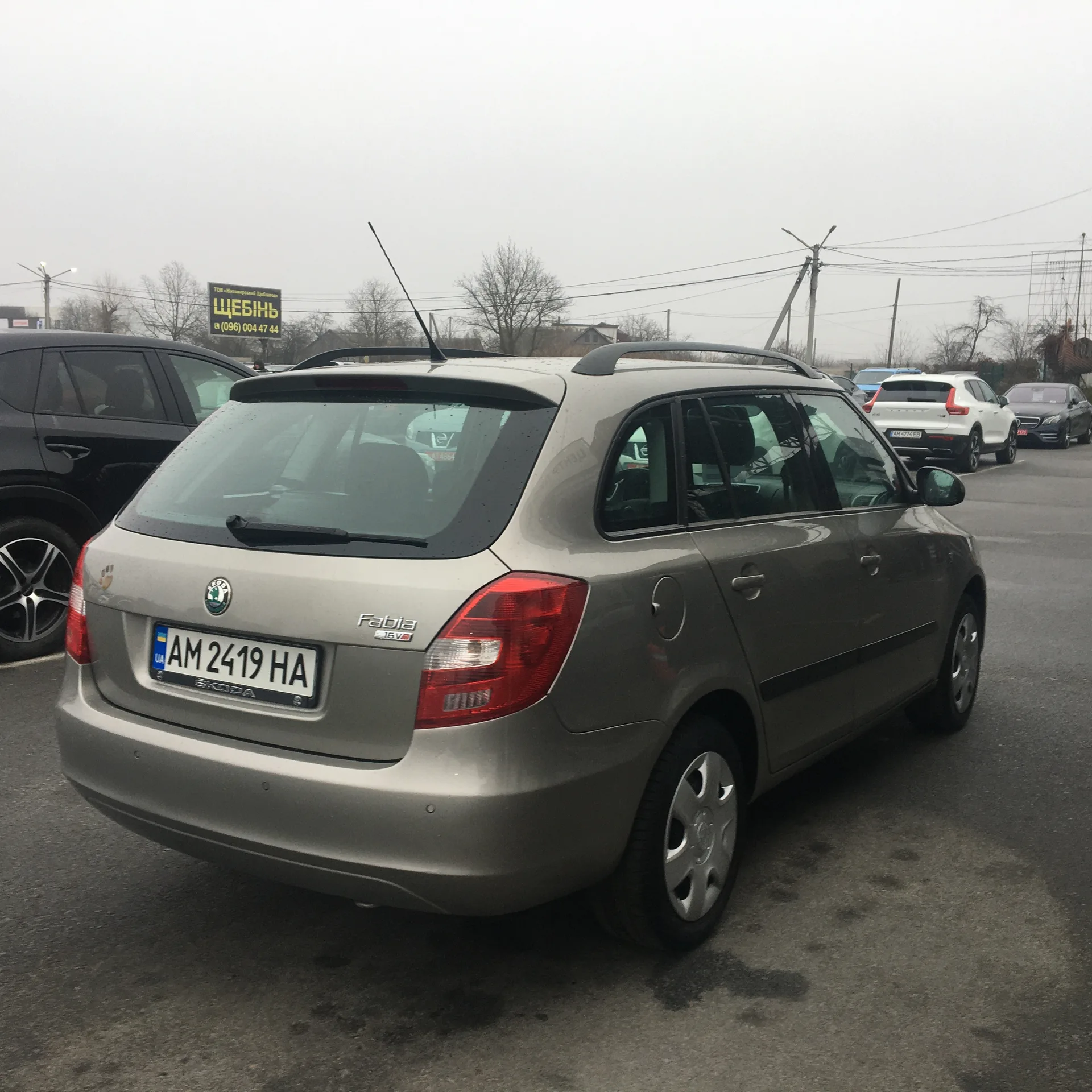 Skoda Fabia — фото 3