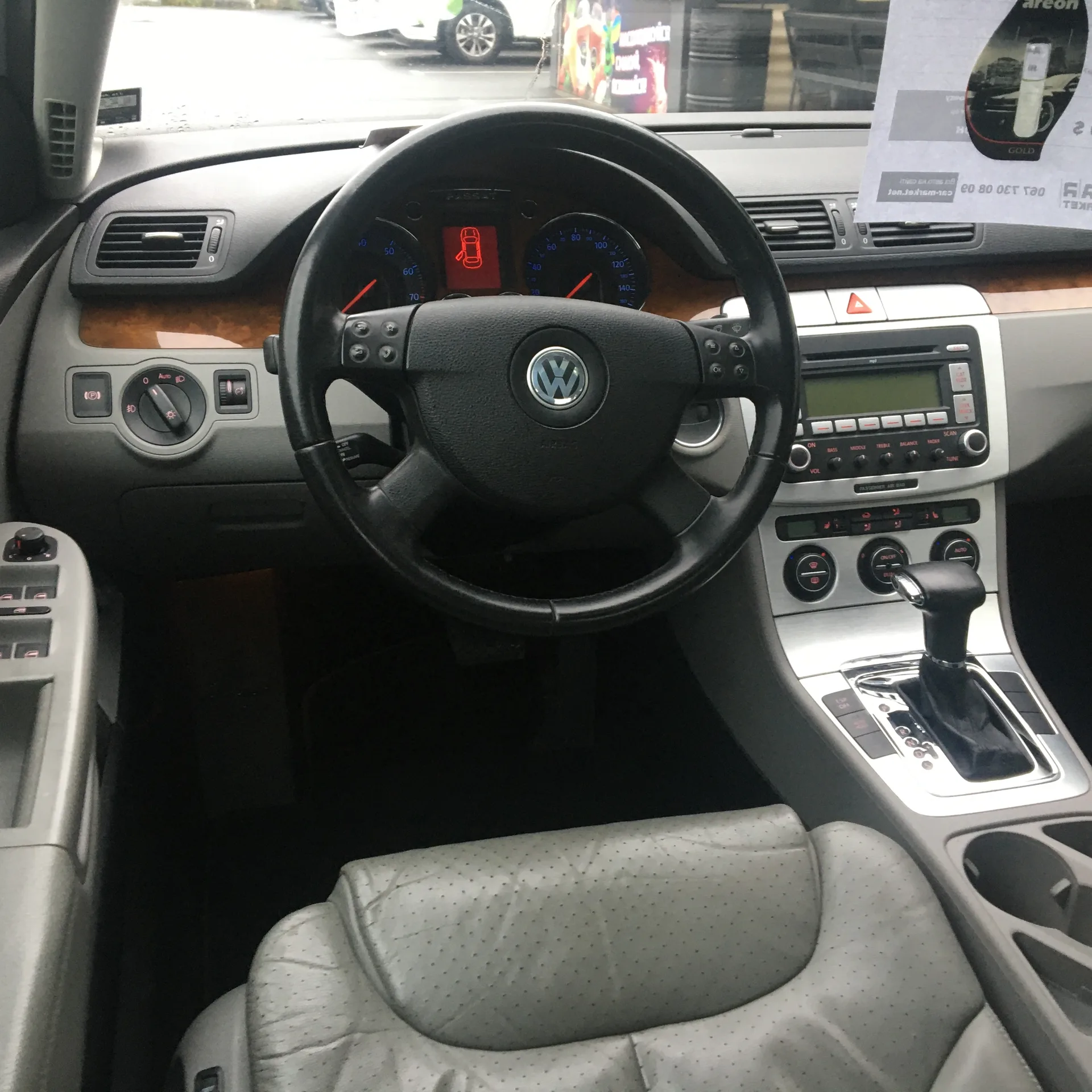 Volkswagen Passat — фото 7