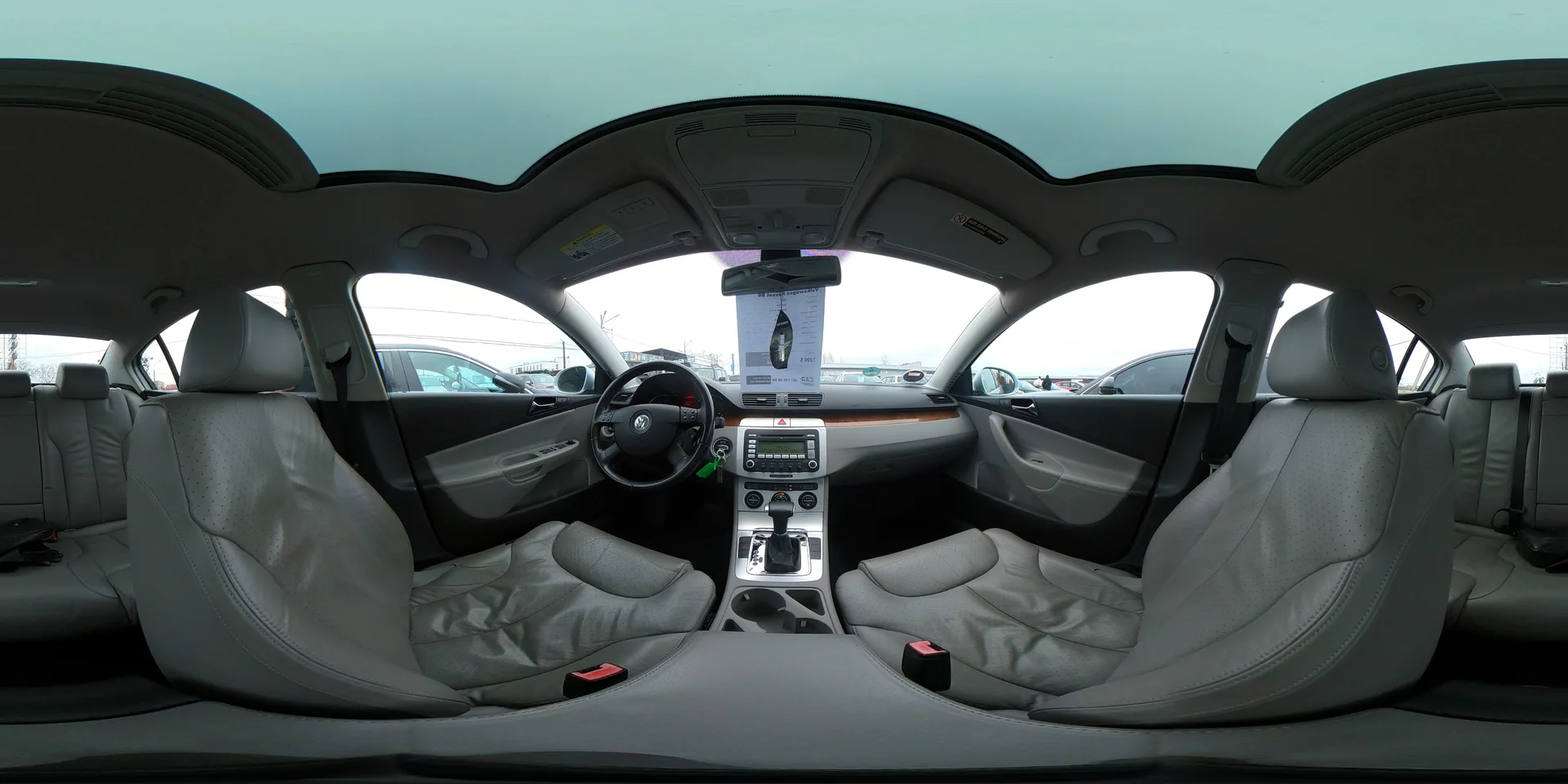 Volkswagen Passat — 360°