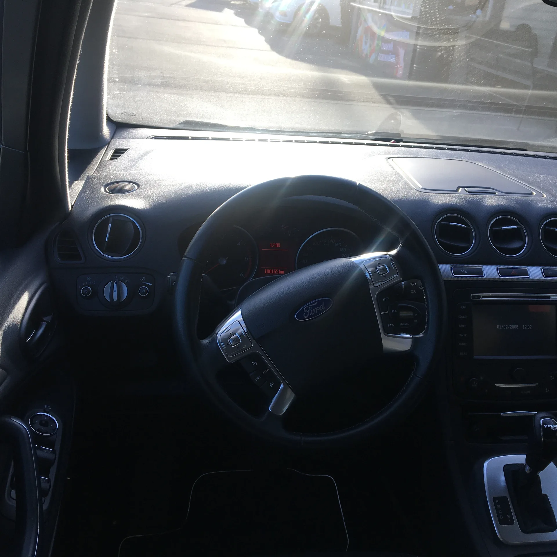 Ford Galaxie — фото 6