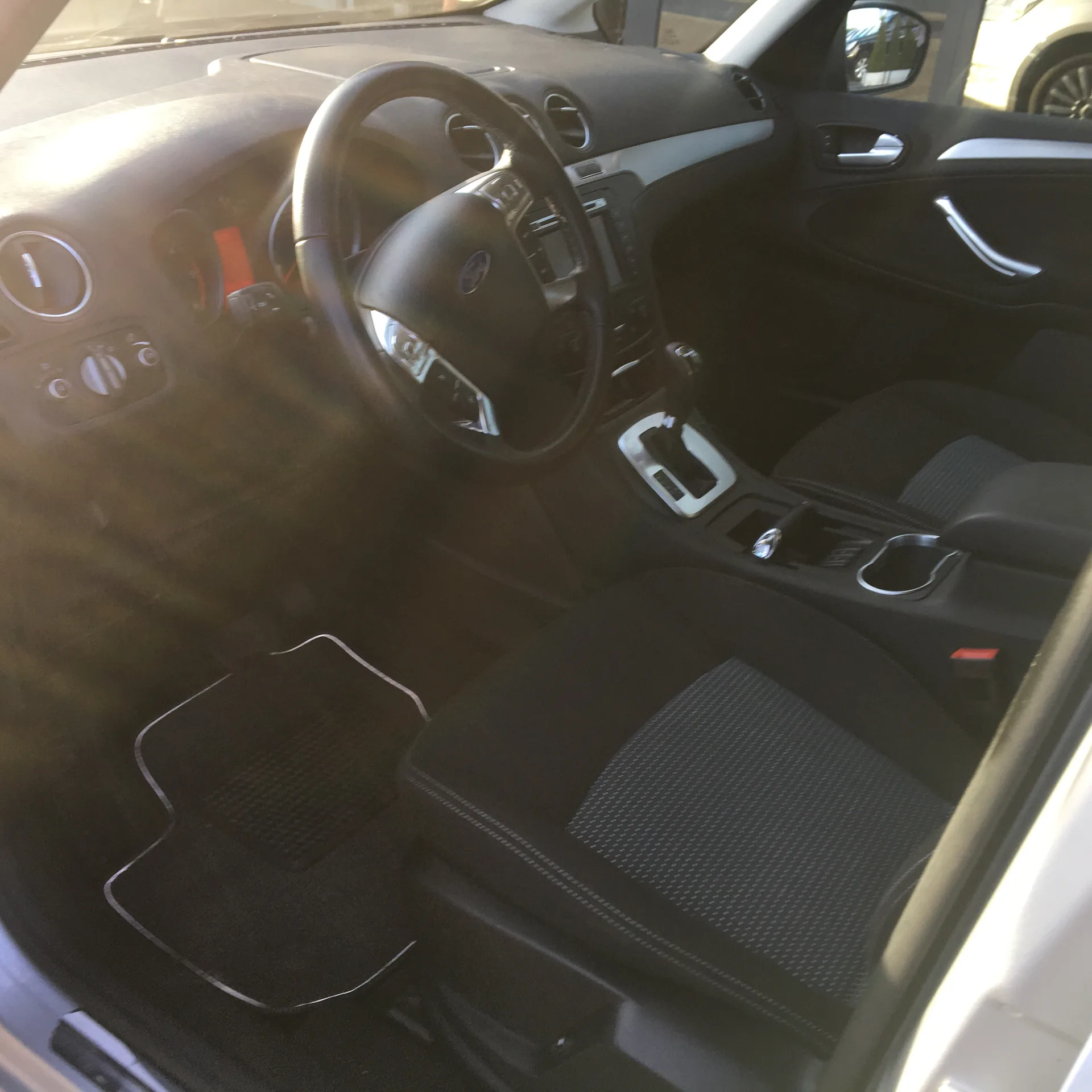 Ford Galaxie — фото 7