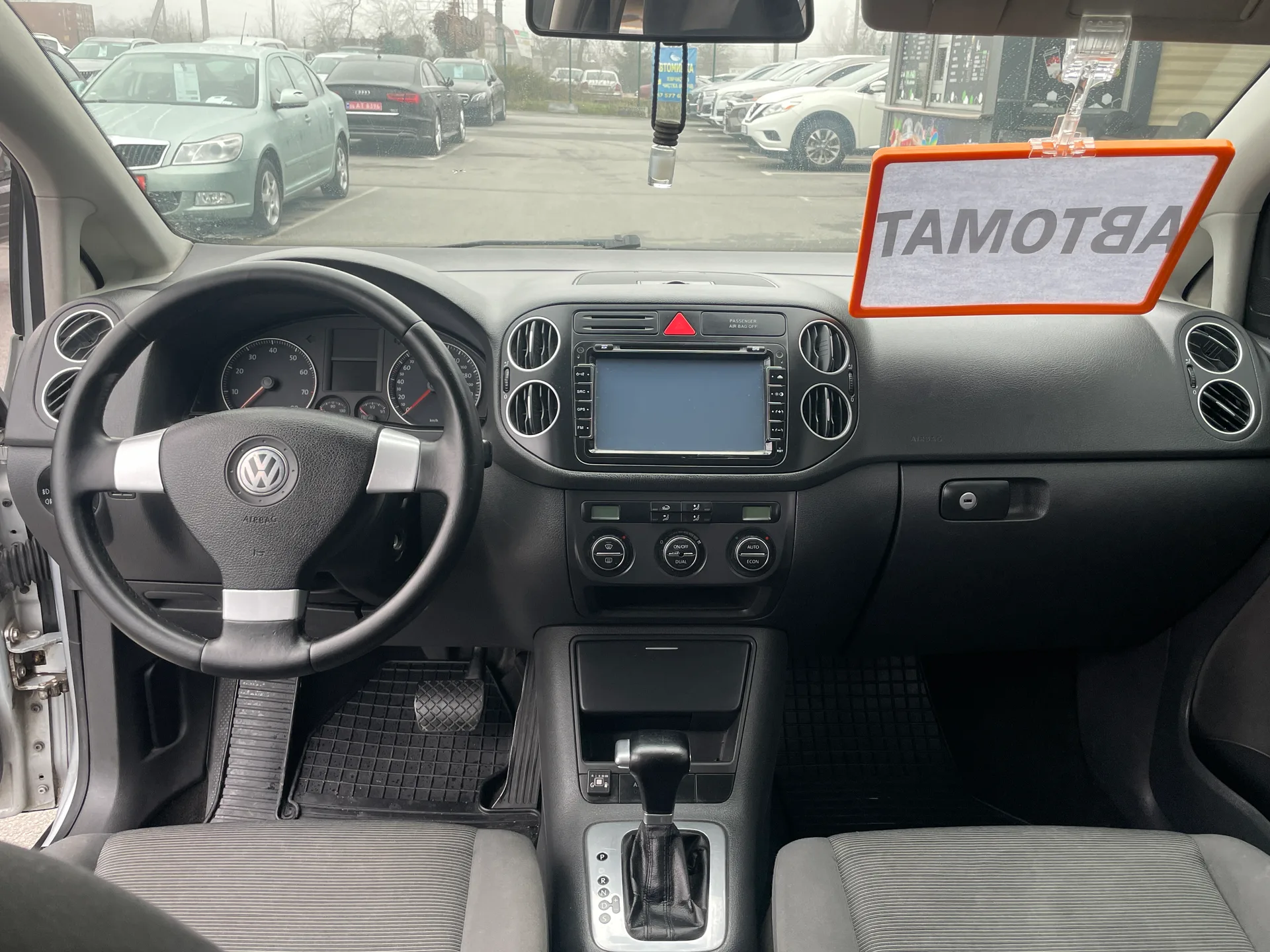 Volkswagen Golf Plus — фото 11