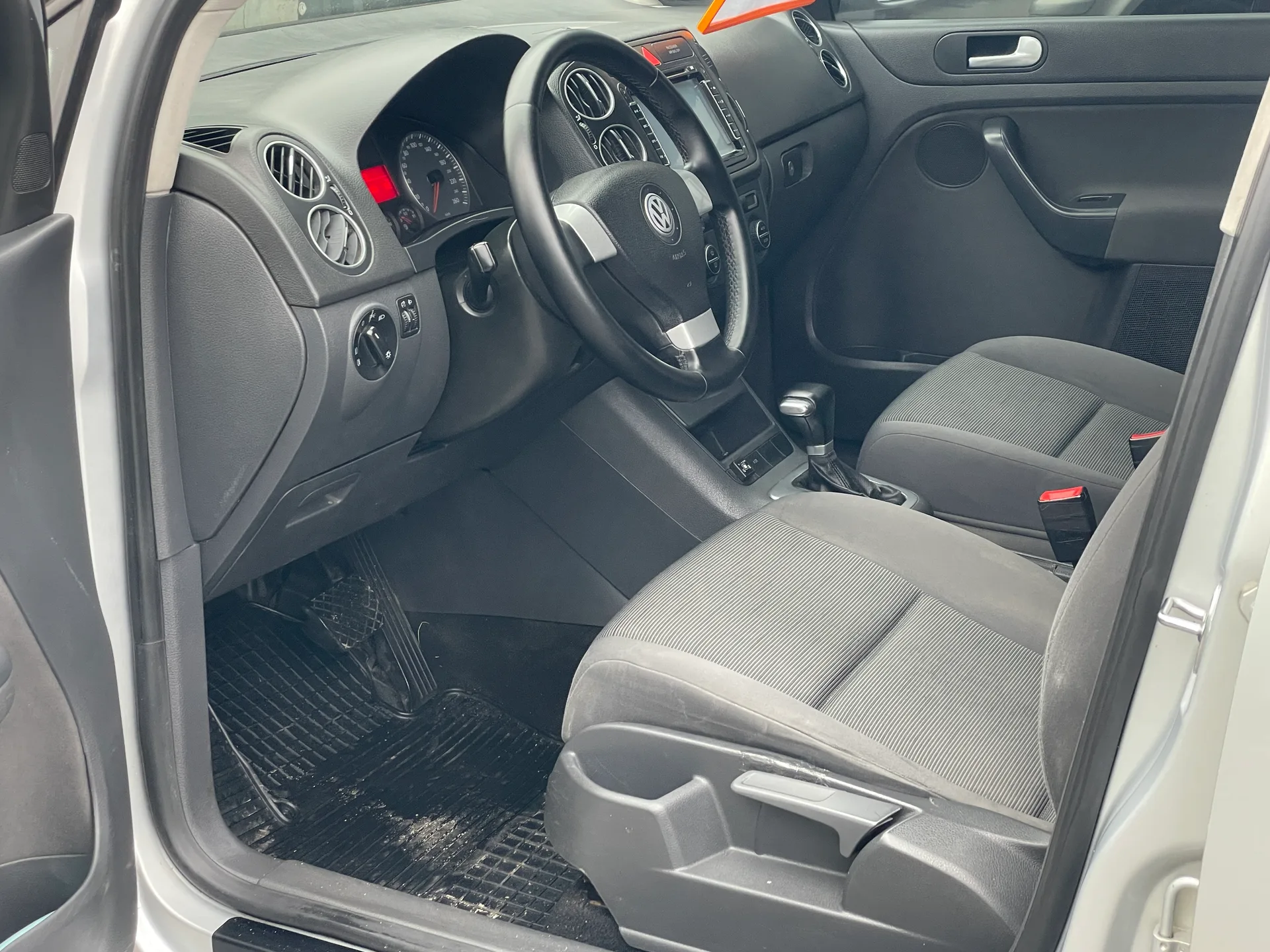 Volkswagen Golf Plus — фото 7