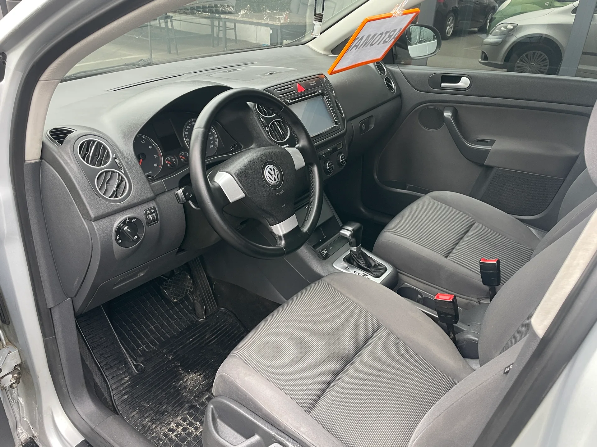 Volkswagen Golf Plus — фото 9