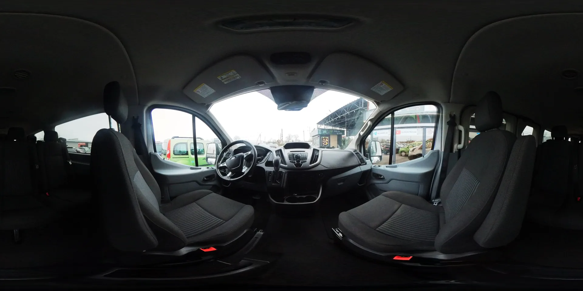 Ford Transit — 360°