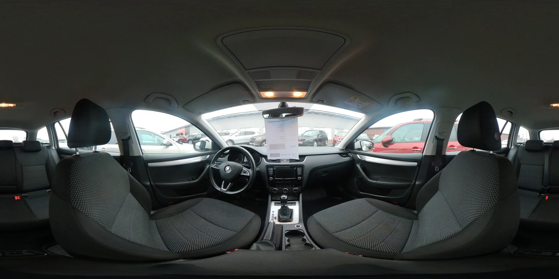 Skoda Octavia — 360°