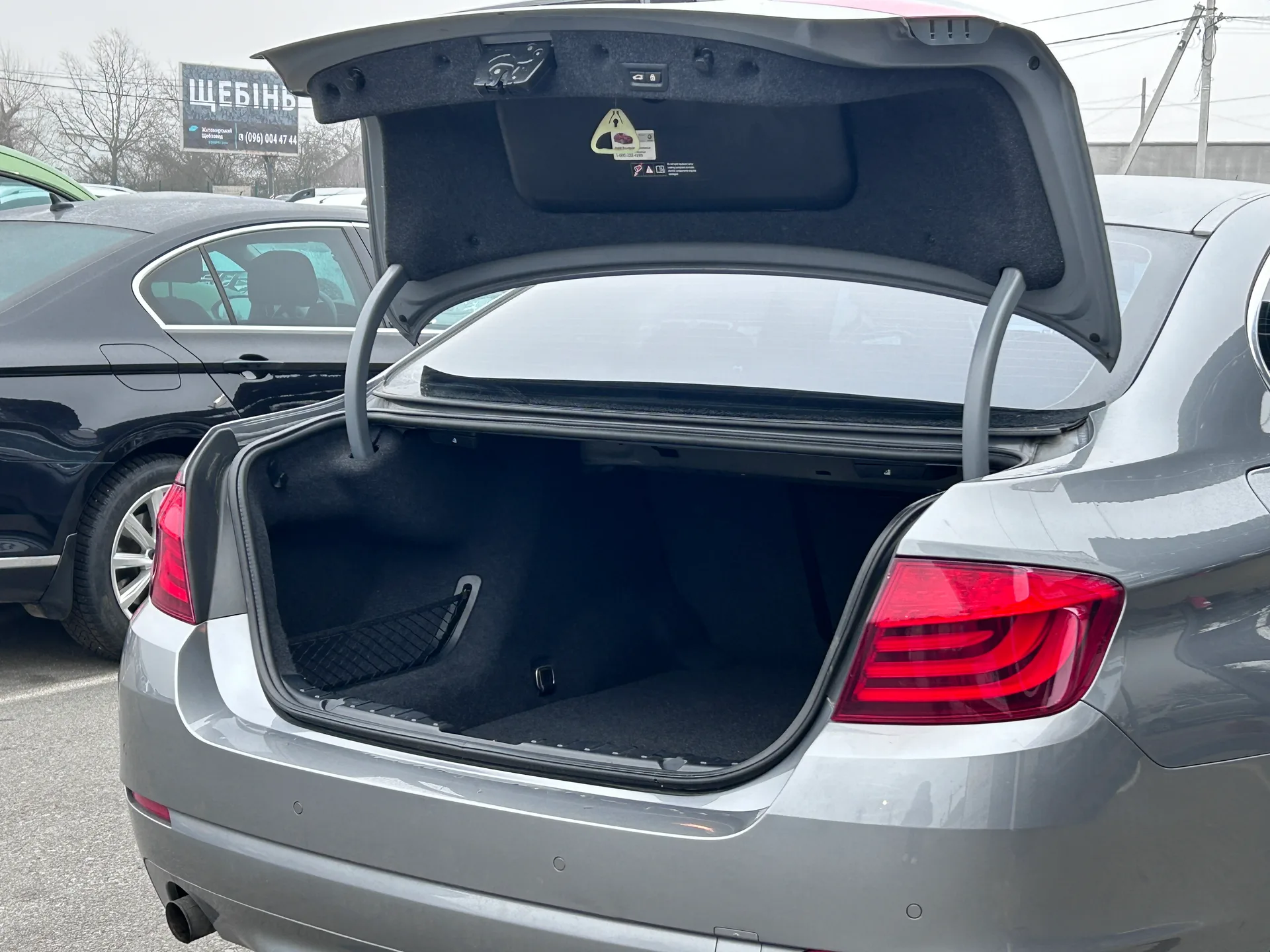 BMW 5 Series — фото 5