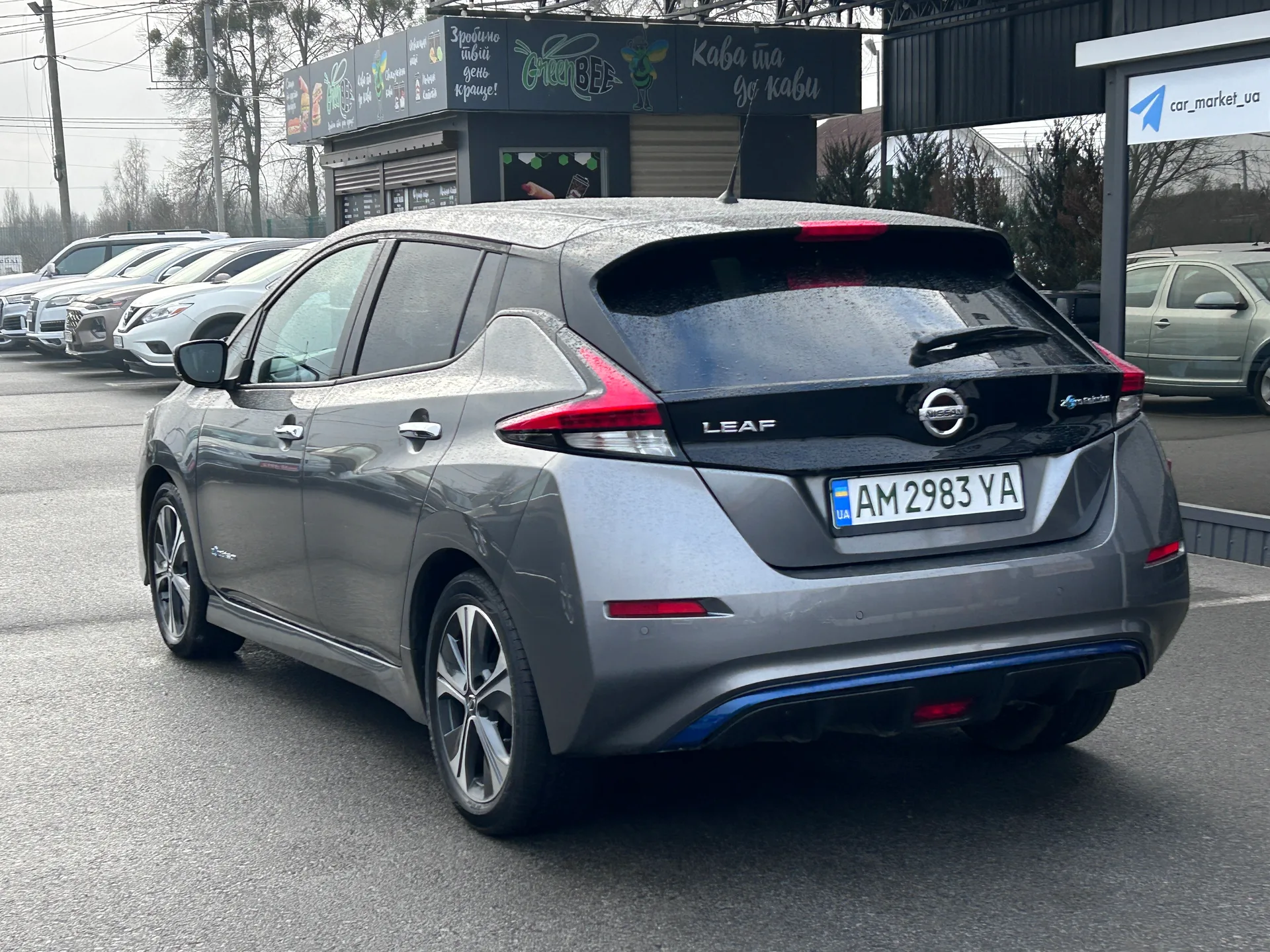 Nissan Leaf — фото 5