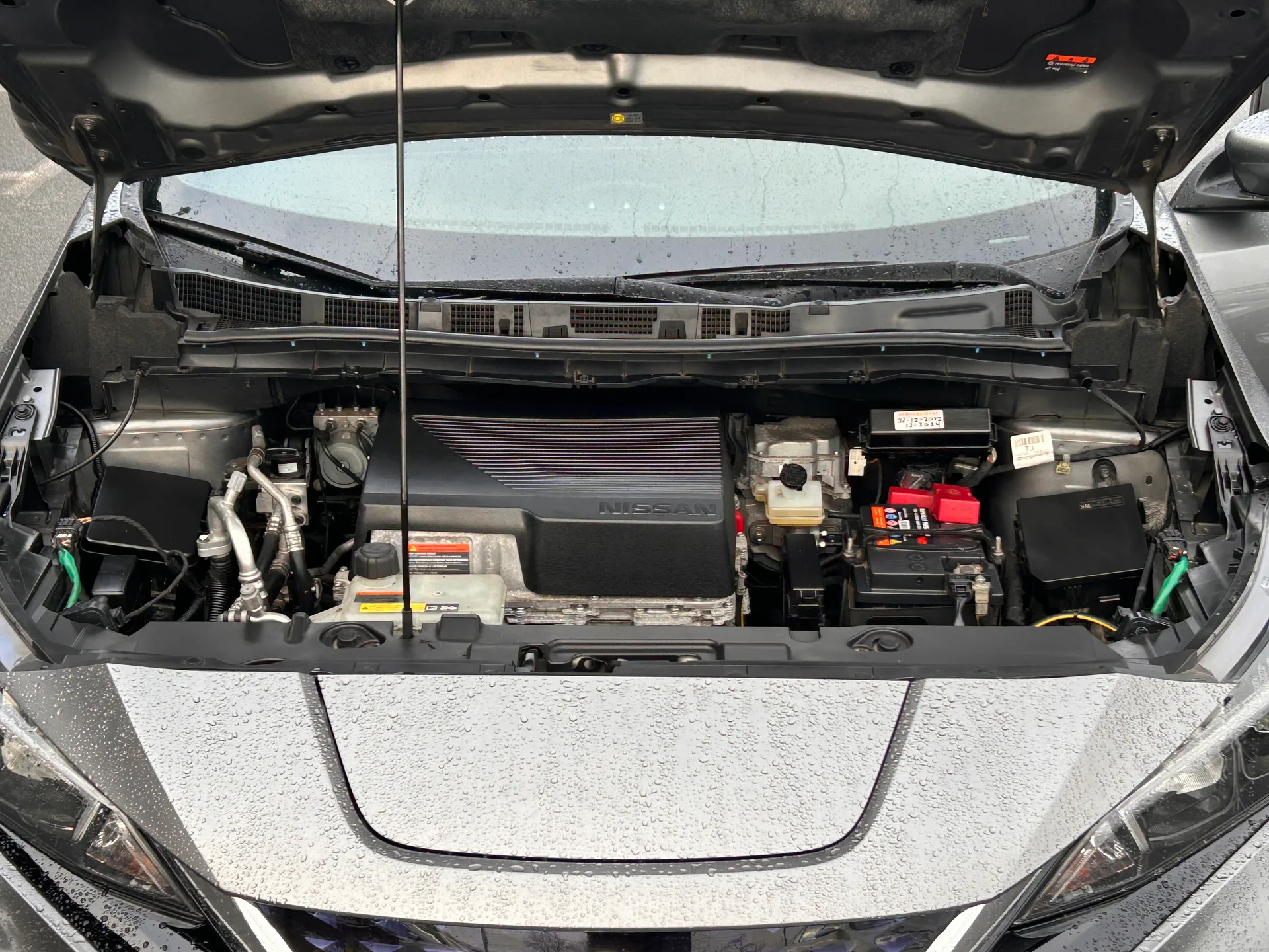 Nissan Leaf — фото 10