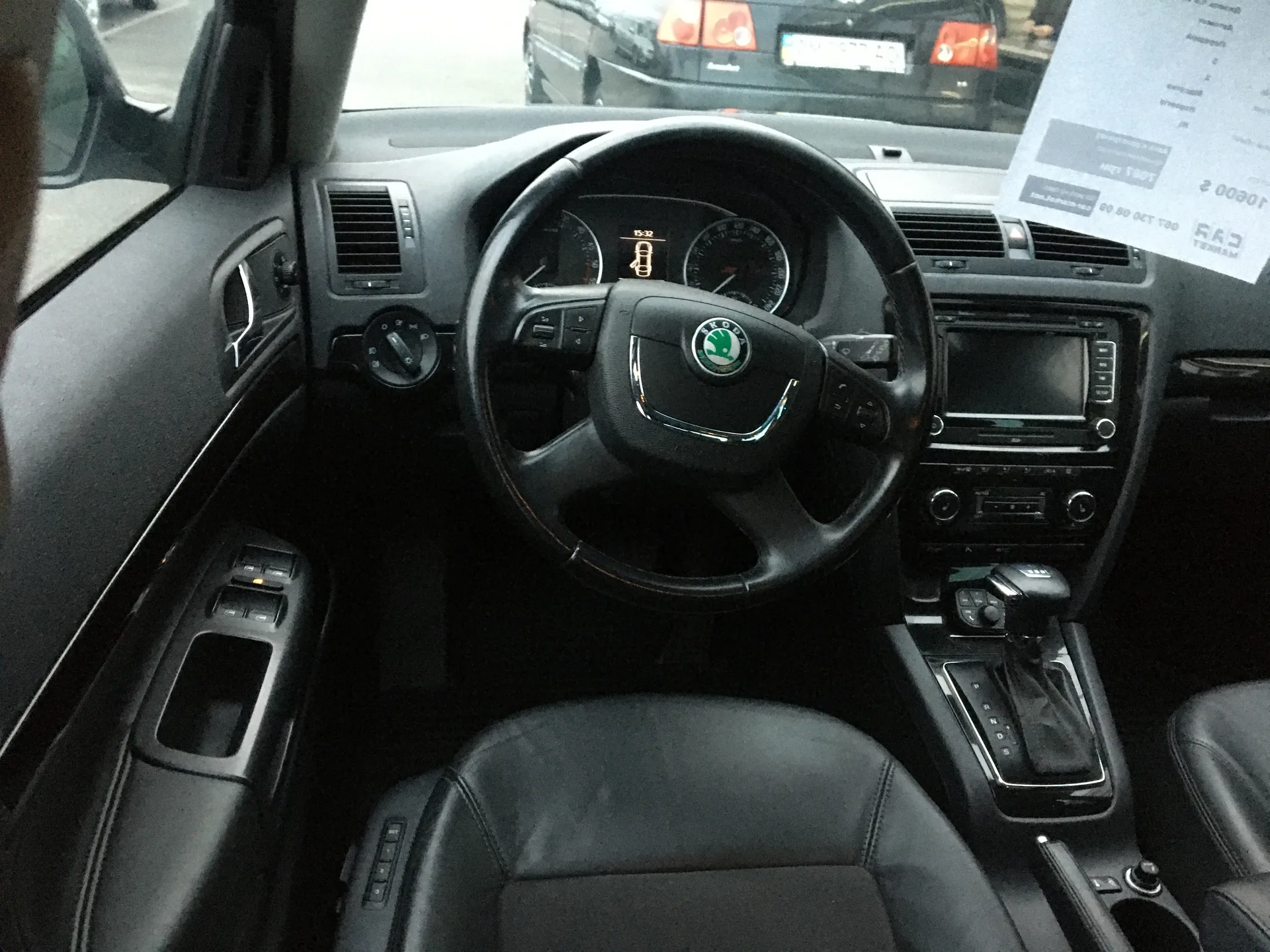 Skoda Octavia — фото 7